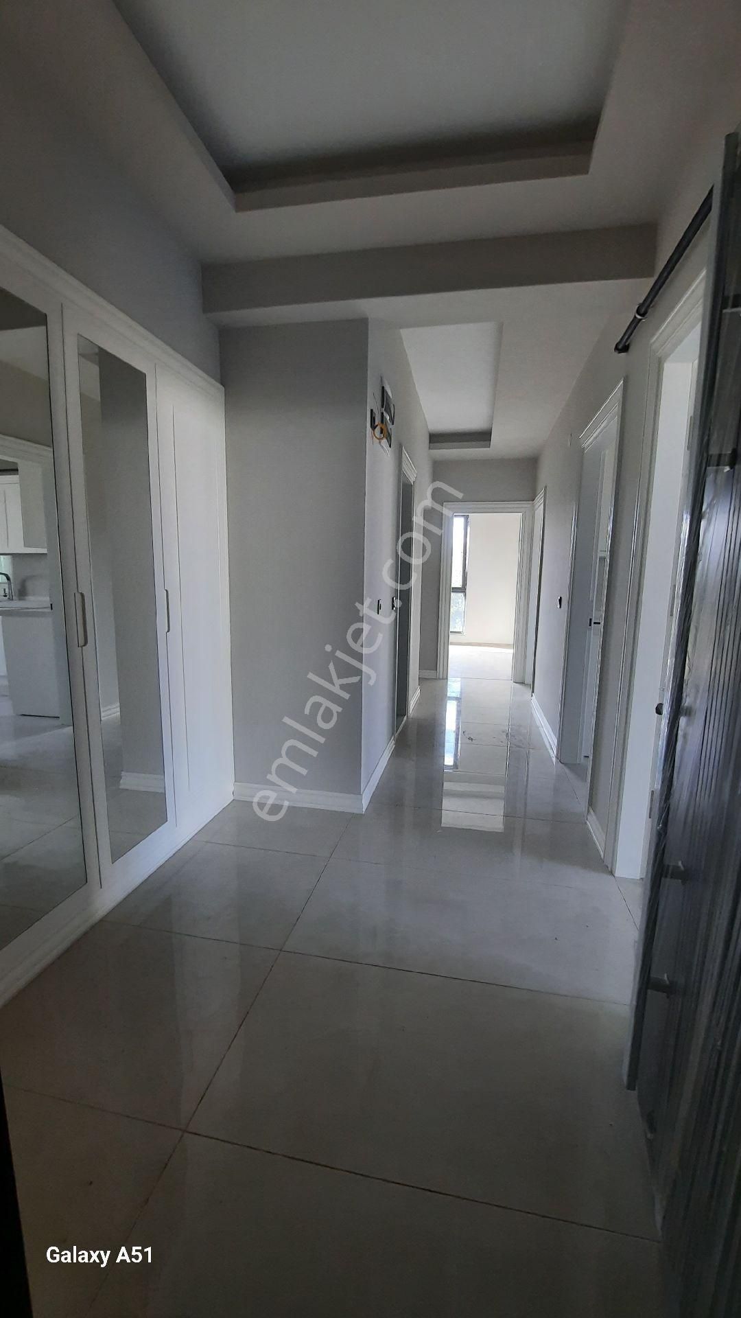 İlkadım Derebahçe De Lüks Yapılı 2+1 Satılık Daire - Görsel 5