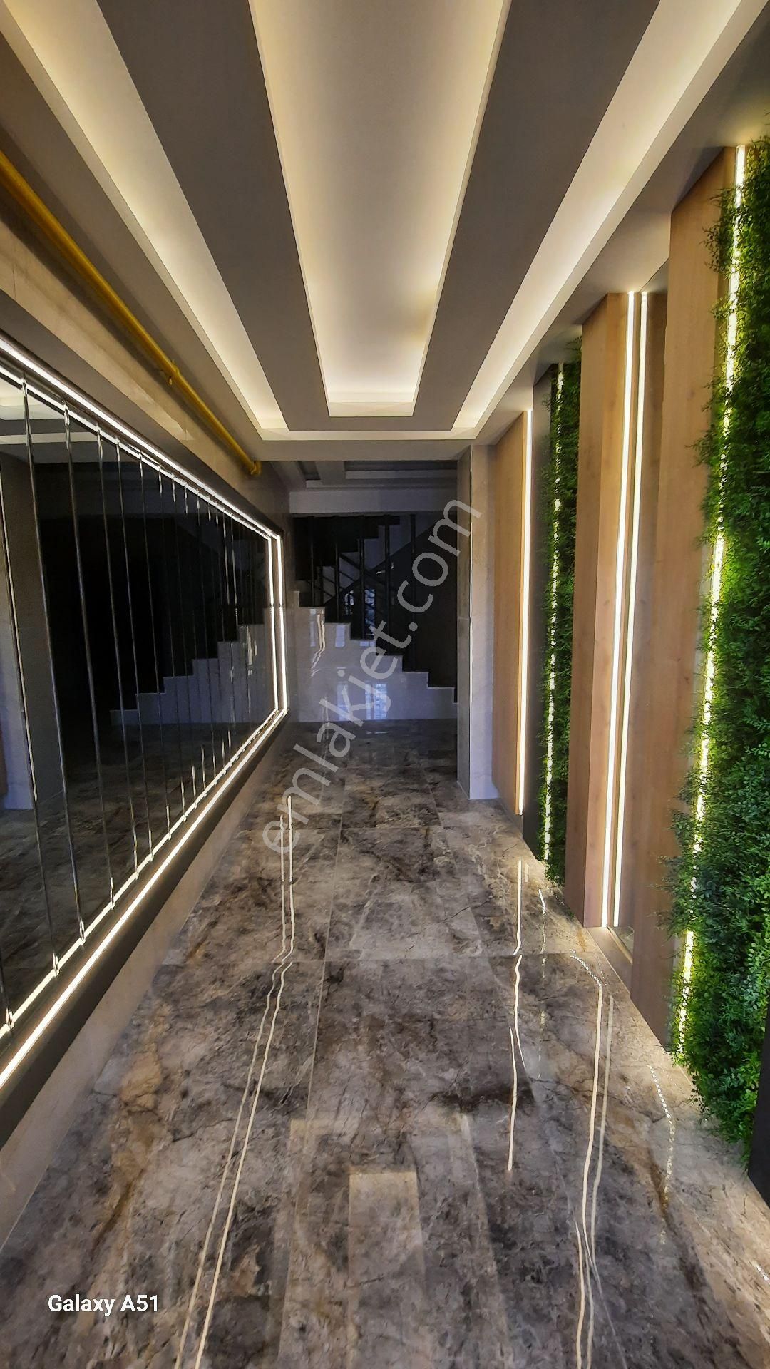 İlkadım Derebahçe De Lüks Yapılı 2+1 Satılık Daire - Görsel 3