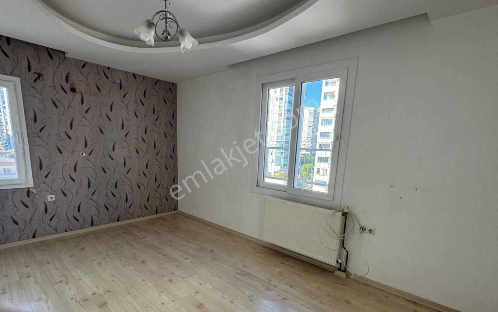 Remax Toros'tan Soli Civarı Doğalgazlı Havuzlu Satılık 3+1 - Görsel 10