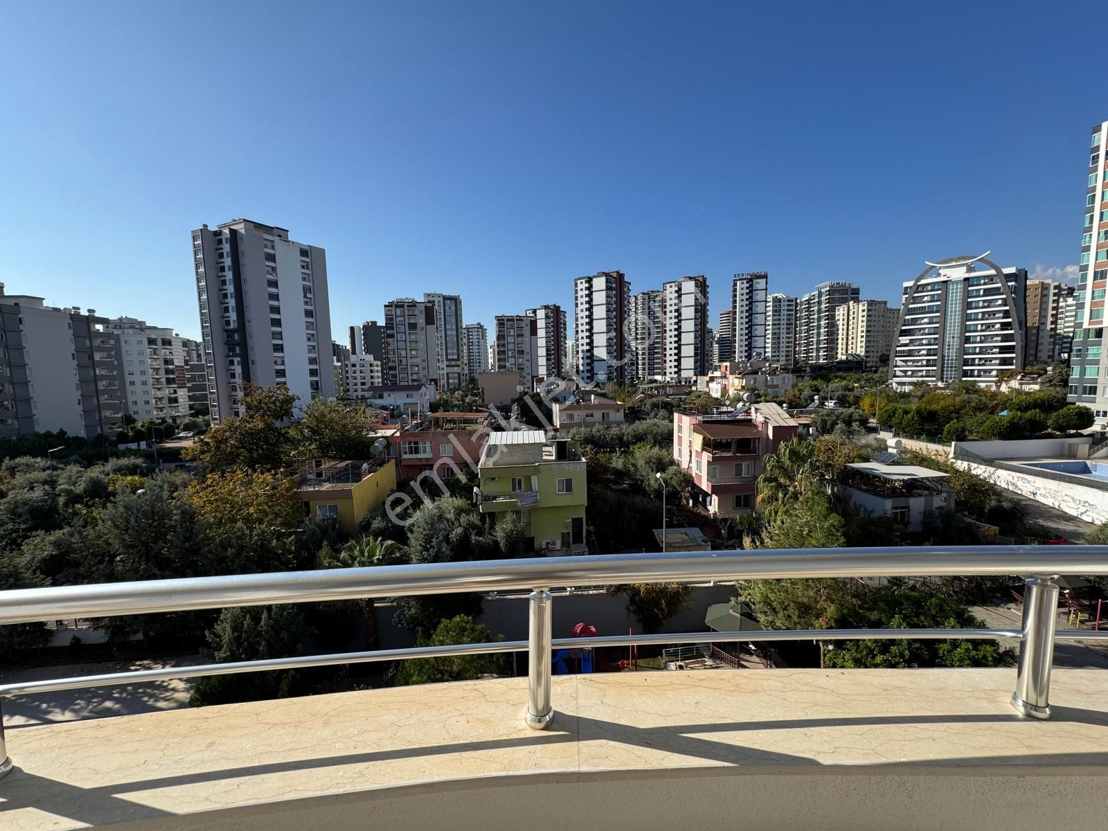 Remax Toros'tan Soli Civarı Doğalgazlı Havuzlu Satılık 3+1 - Görsel 19