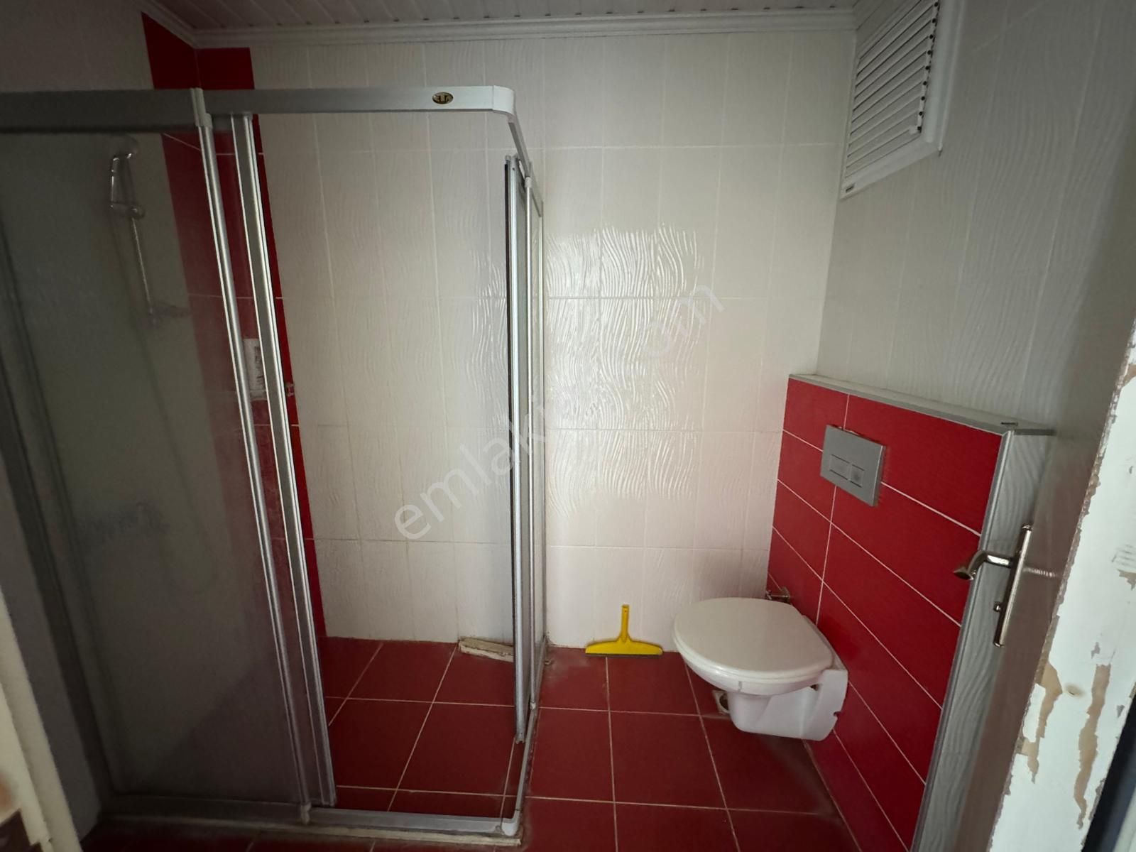 Remax Toros'tan Soli Civarı Doğalgazlı Havuzlu Satılık 3+1 - Görsel 14