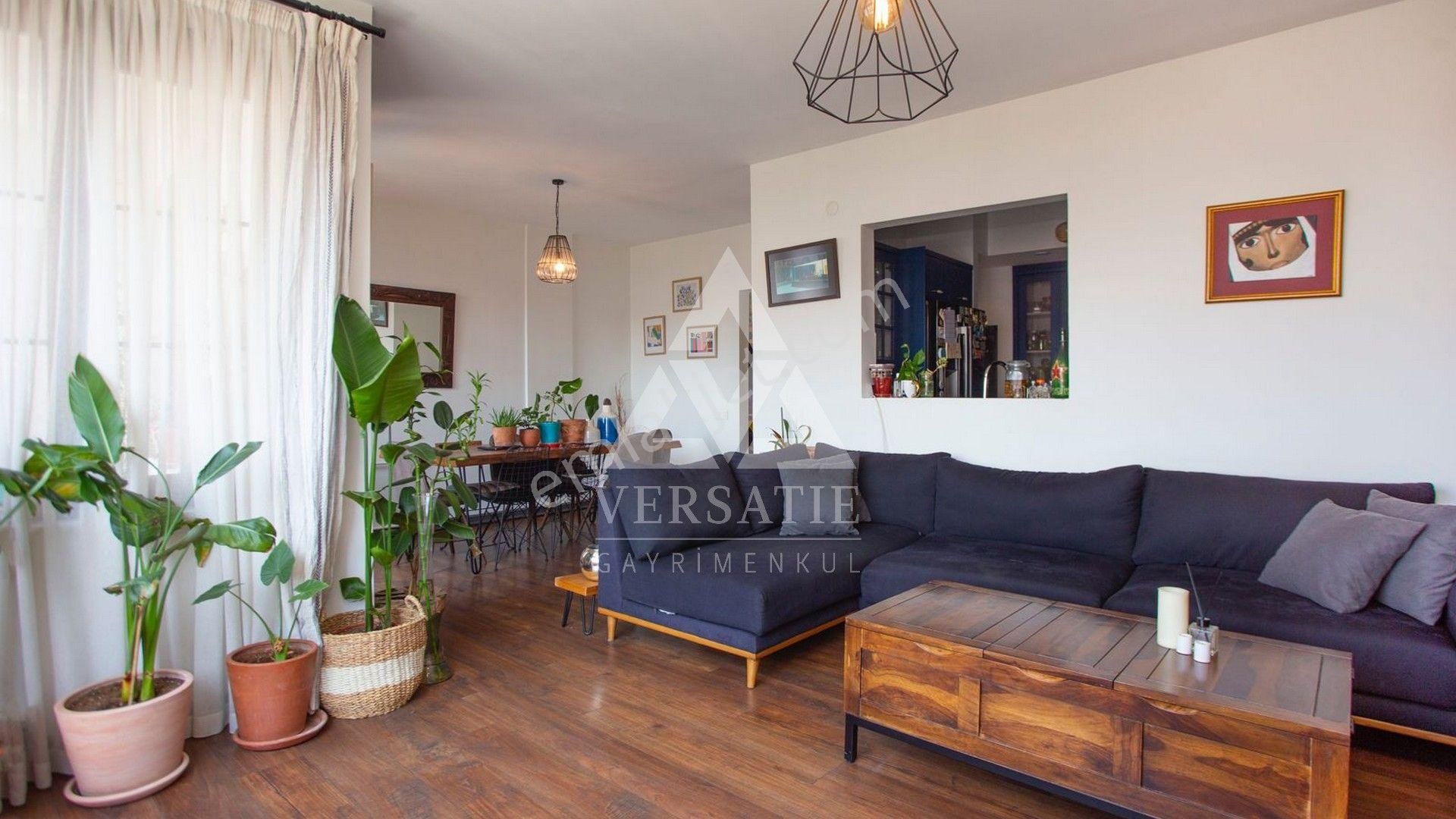 Gayretepe' De İçi Tamamen Yenilenmiş Satılık 2+1 Daire - Görsel 3