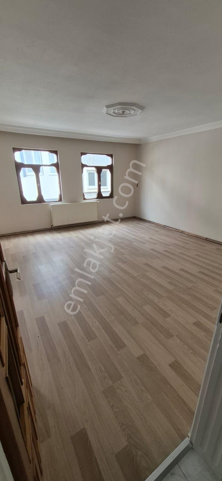 Sahibinden Hüdavendigar Da Kiralık 3+1 Yeni Tadilatlı Daire - Görsel 9