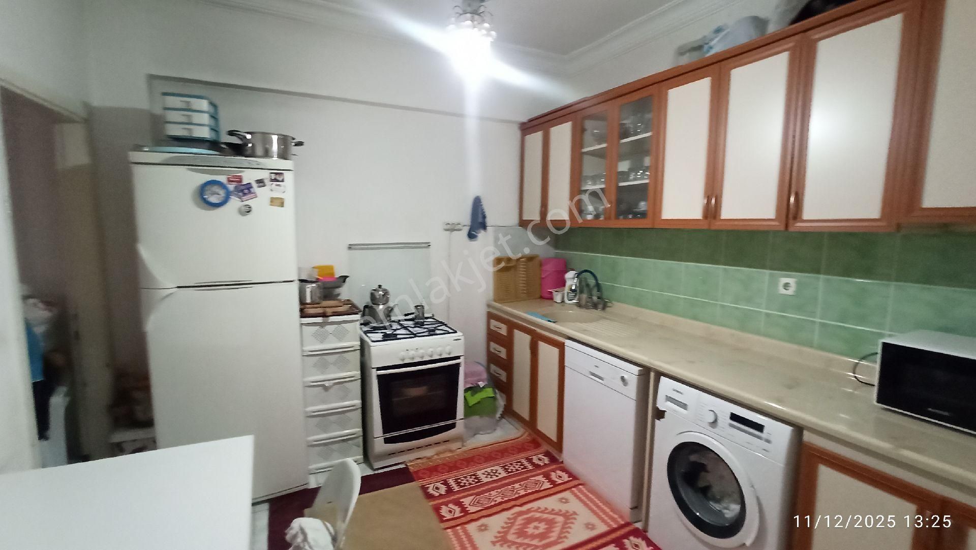 Mersin Yenişehir Pirireis Mh Satılık 2+1 Yüksek Giriş Kat Daire