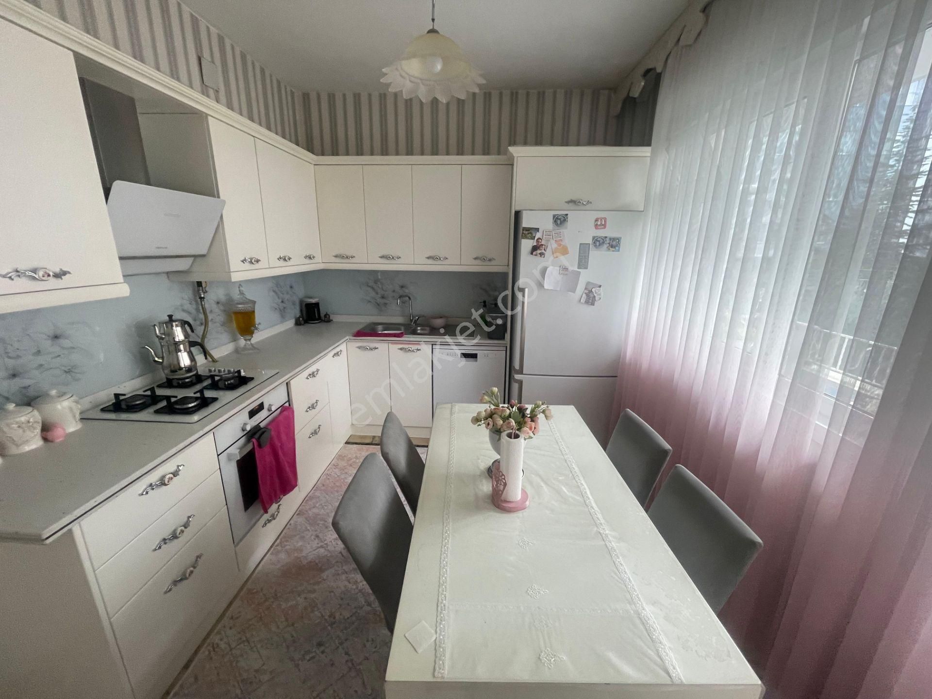 Roxy Group'dan Değirmiçem'de Merkezi, Asansörlü, Krediye Uygun 3+1 Daire - Görsel 16