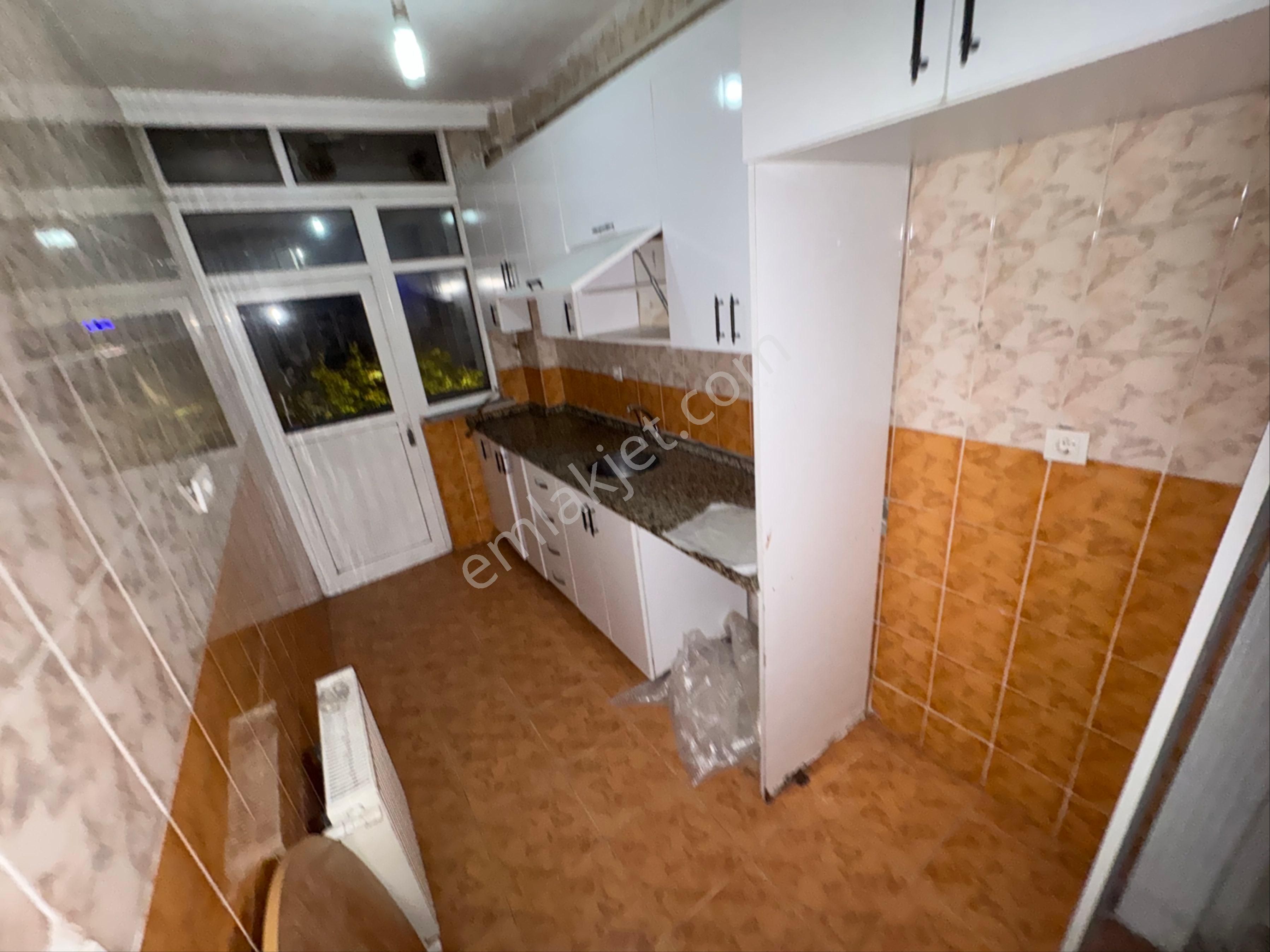 Zafer Yapıdan Kiralık Ortakat Daire 2.kat 2+1 100m2 İstanbul Sultangazi Esentepe Mahde - Görsel 11