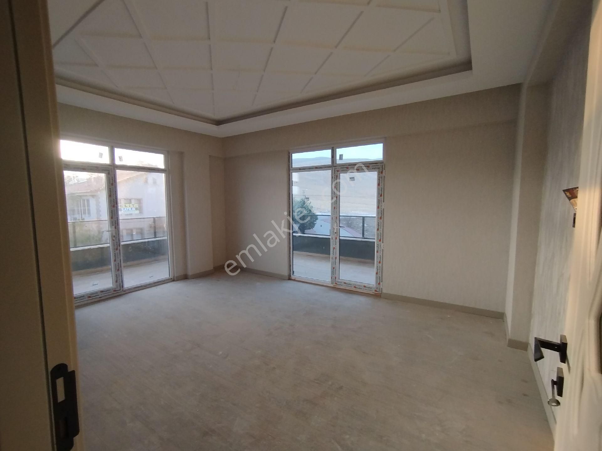 Fadim Cam Gayrimenkul Den Selahaddin Eyyubi Mh. Satılık 4+1sıfır Dubleks Daire - Görsel 3