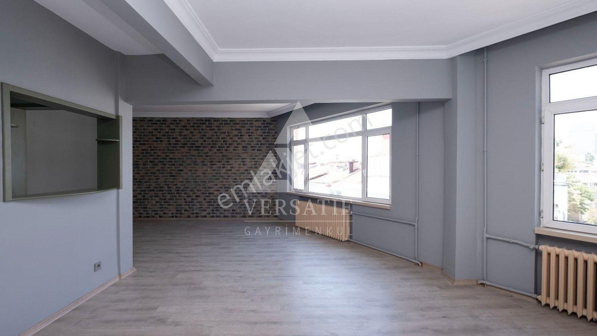 Beşiktaş Hüsrev Gerede Deniz Manzaralı Yenilenmiş Kiralık Daire - Görsel 4