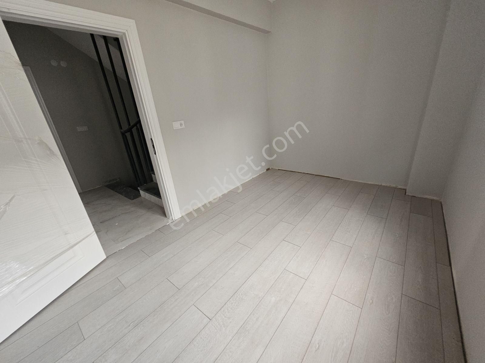 Yuvacık'ta Vadi Manzaralı 5+1 321m² Ultra Lüks Villa-geniş Teras - Görsel 31