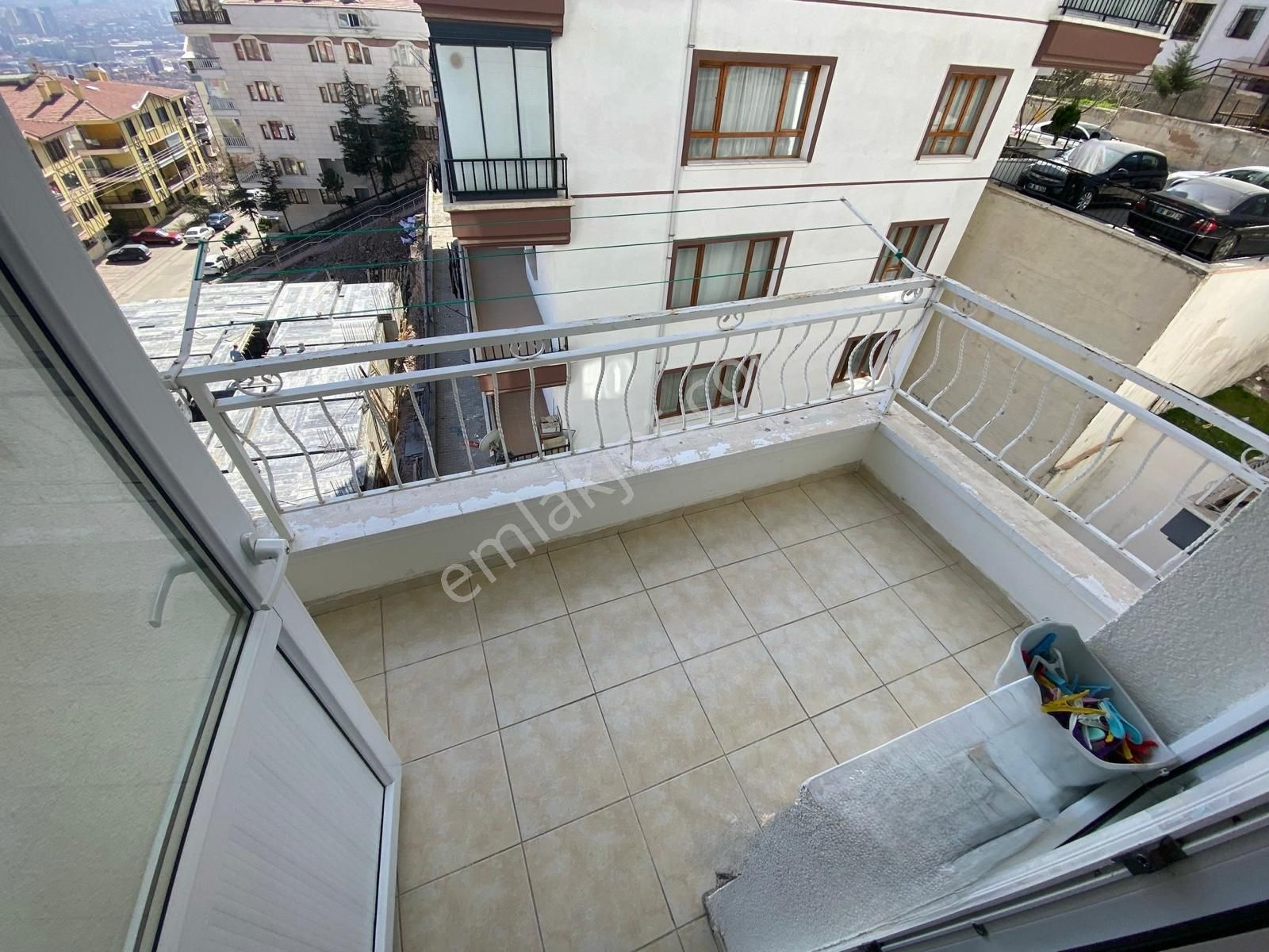 Yayla Mahallesi'nde Manzaralı Asansörlü 3+1 Daire! - Görsel 5