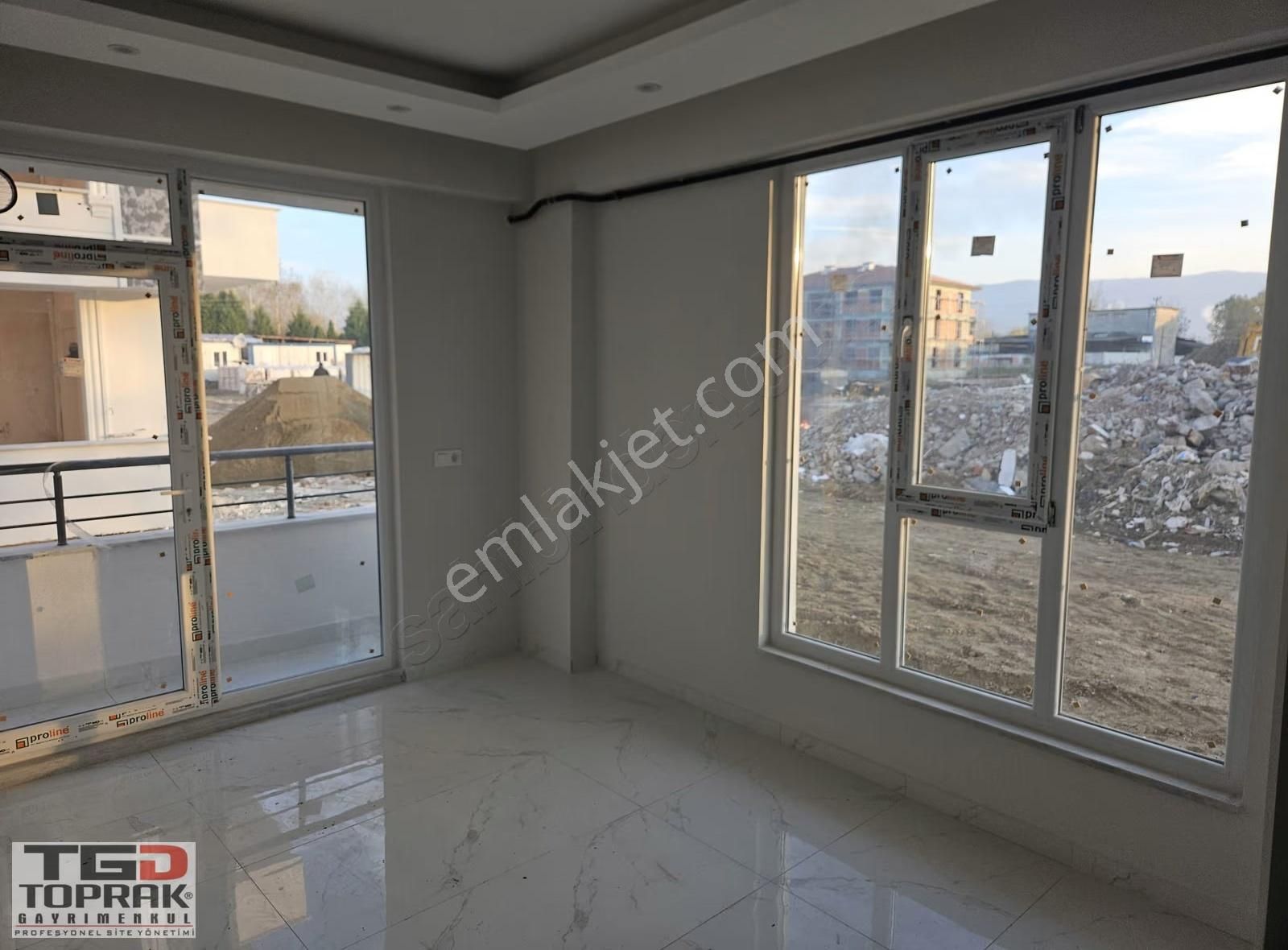 Sadıka Sabancı Hastanesi Arkası Satılık 2+1 Daireler - Görsel 9