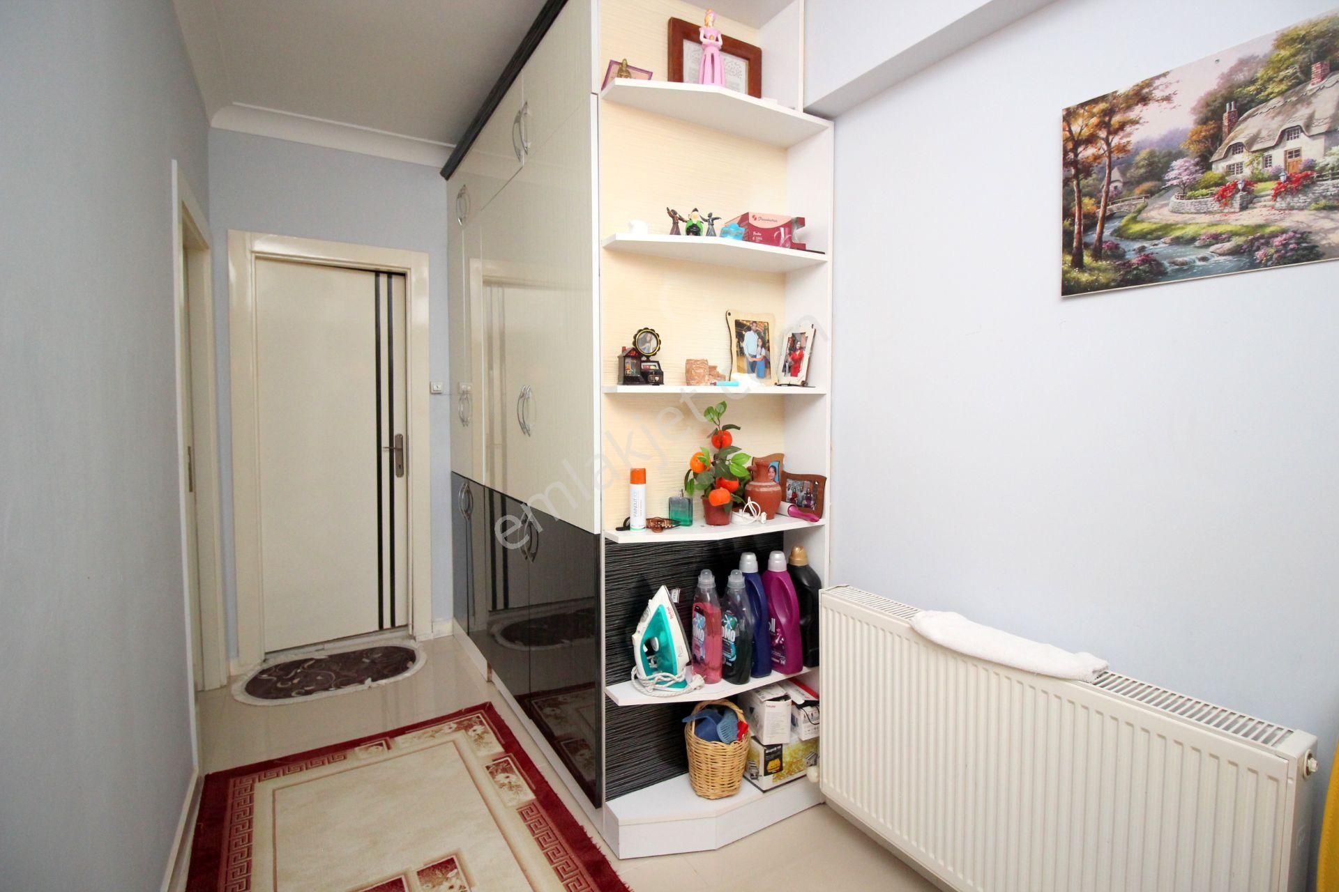 Emre Emlaktan Topçu Mahallesinde Masrafsız Geniş Krediye Uygun Satılık 3+1 Daire - Görsel 16