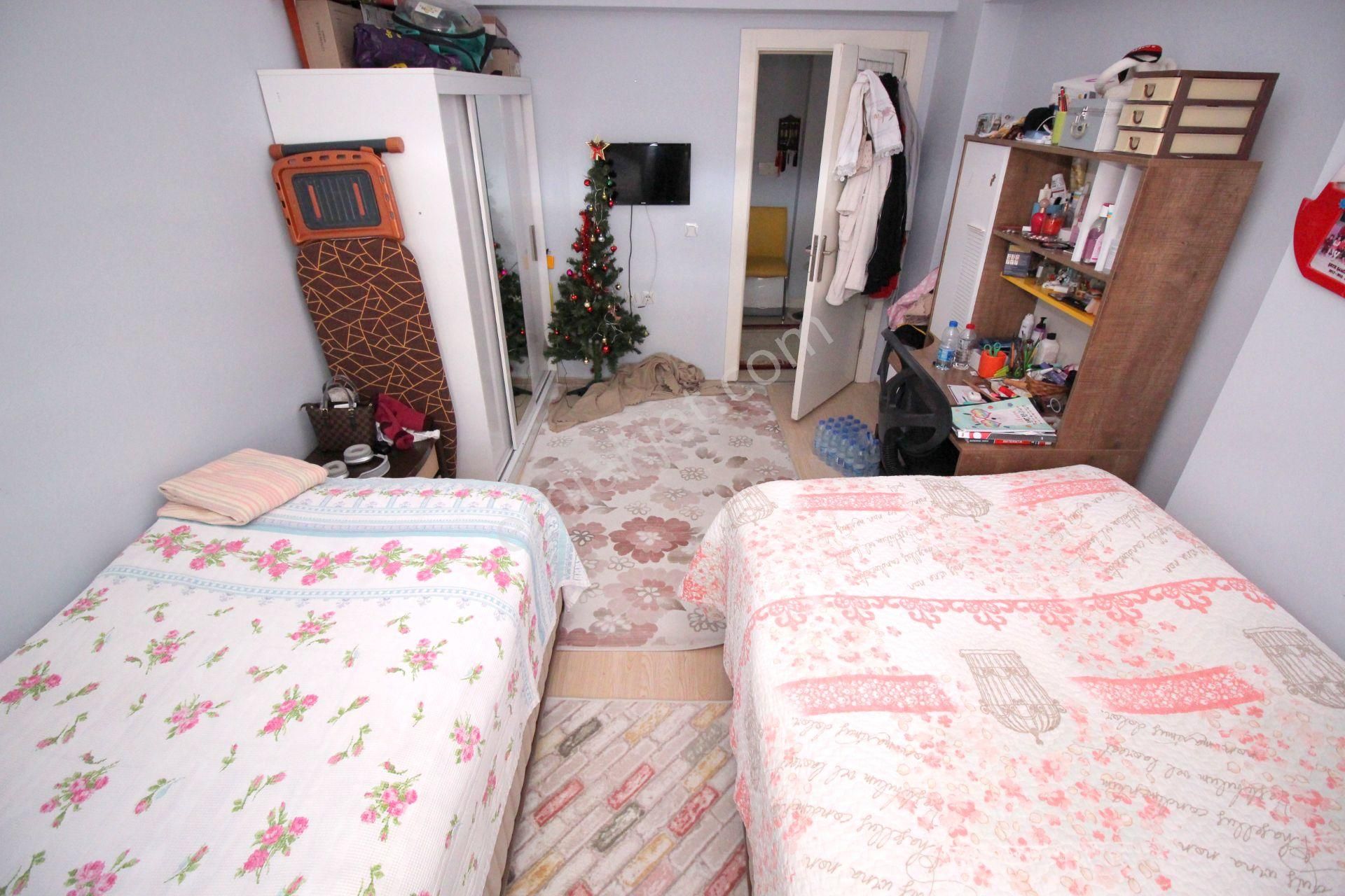 Emre Emlaktan Topçu Mahallesinde Masrafsız Geniş Krediye Uygun Satılık 3+1 Daire - Görsel 15