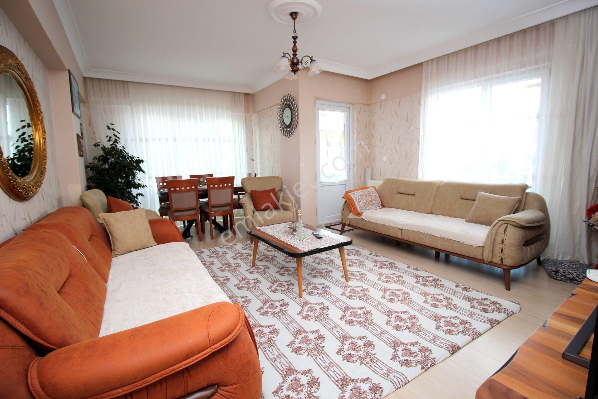 Emre Emlaktan Topçu Mahallesinde Masrafsız Geniş Krediye Uygun Satılık 3+1 Daire - Görsel 7