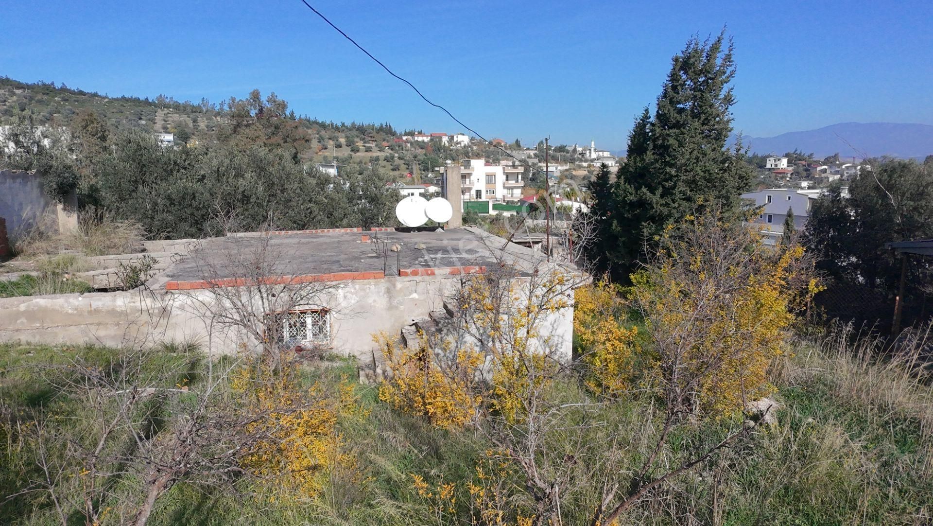 Menderes Görece Ata Mah. 1028 M² Arsa İçinde 100 M² +70 M² Yapılı Kullanımlı Resmi Numaratajlı Mülk - Görsel 14