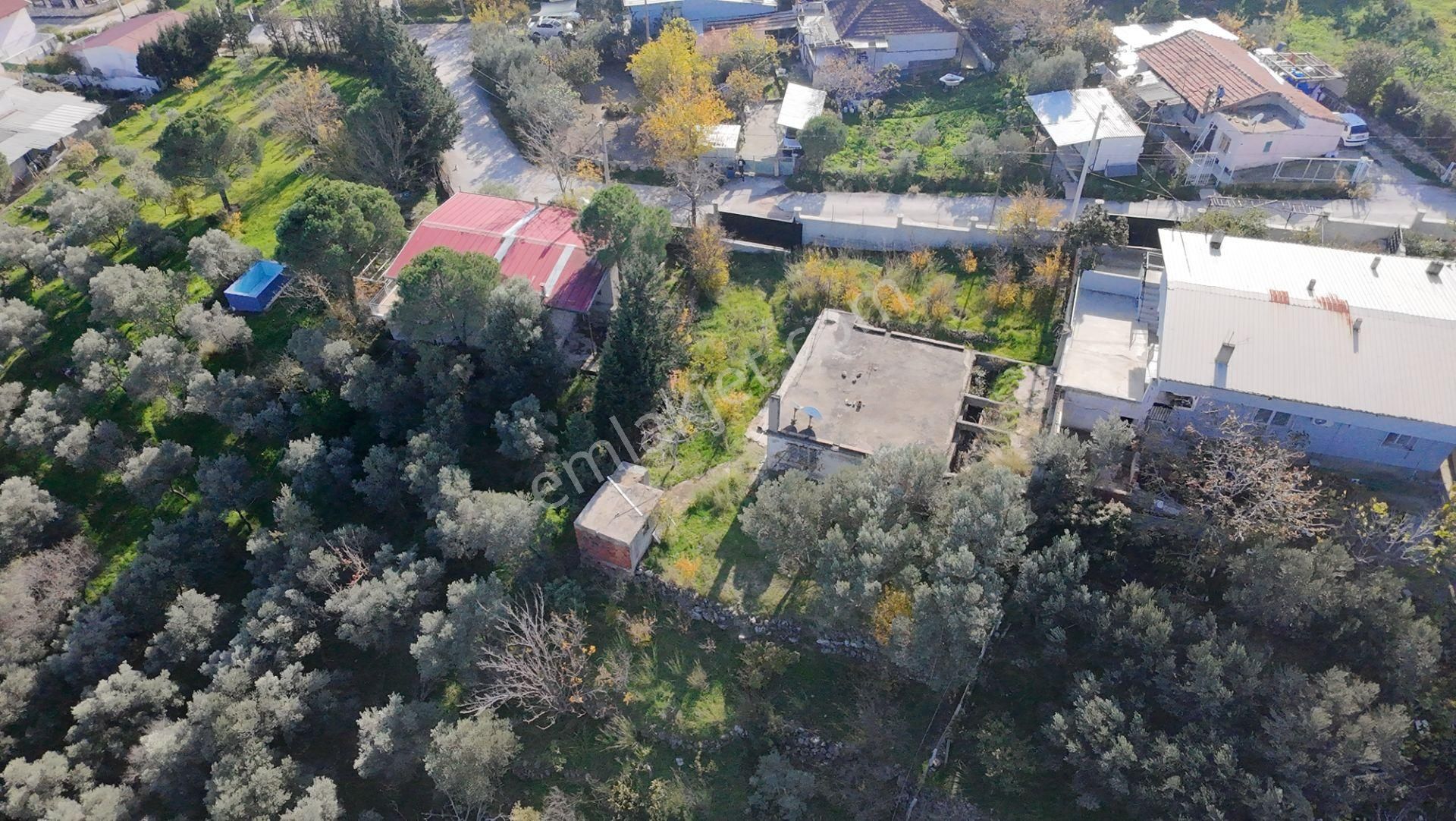 Menderes Görece Ata Mah. 1028 M² Arsa İçinde 100 M² +70 M² Yapılı Kullanımlı Resmi Numaratajlı Mülk - Görsel 7