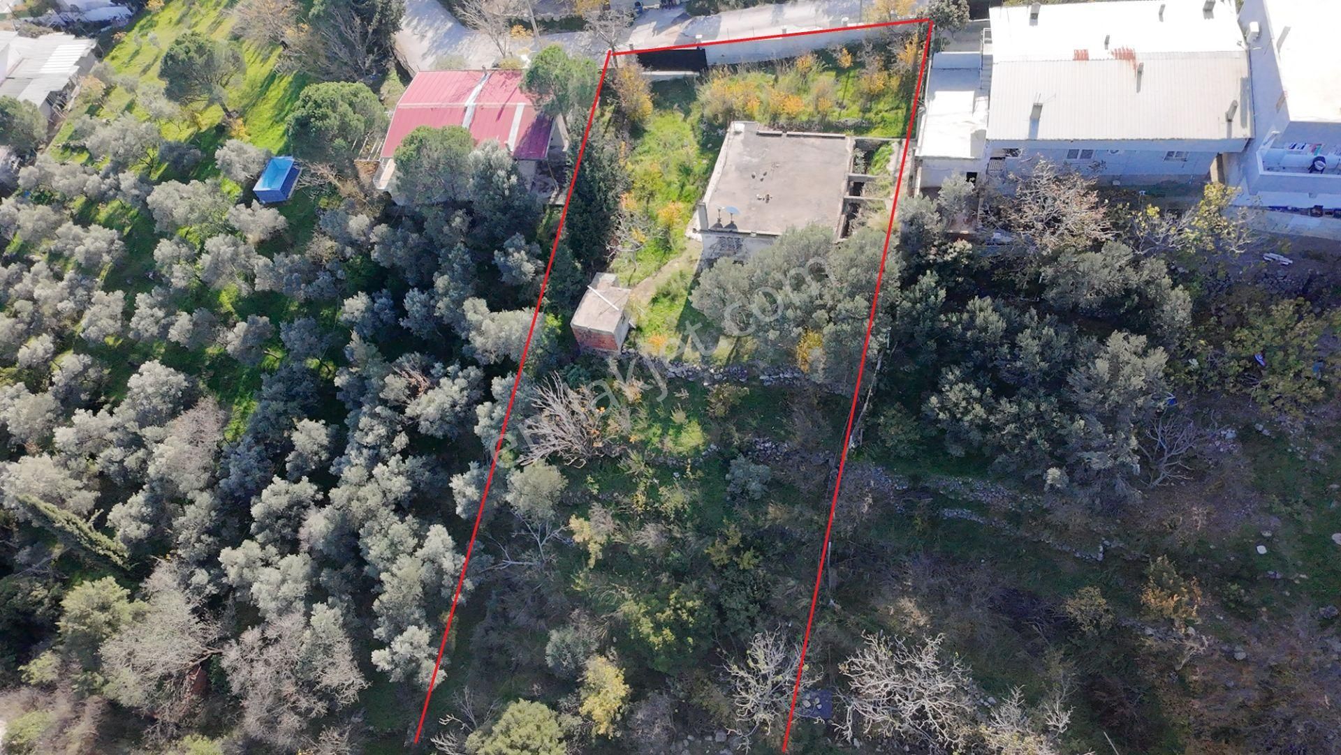 Menderes Görece Ata Mah. 1028 M² Arsa İçinde 100 M² +70 M² Yapılı Kullanımlı Resmi Numaratajlı Mülk - Görsel 33