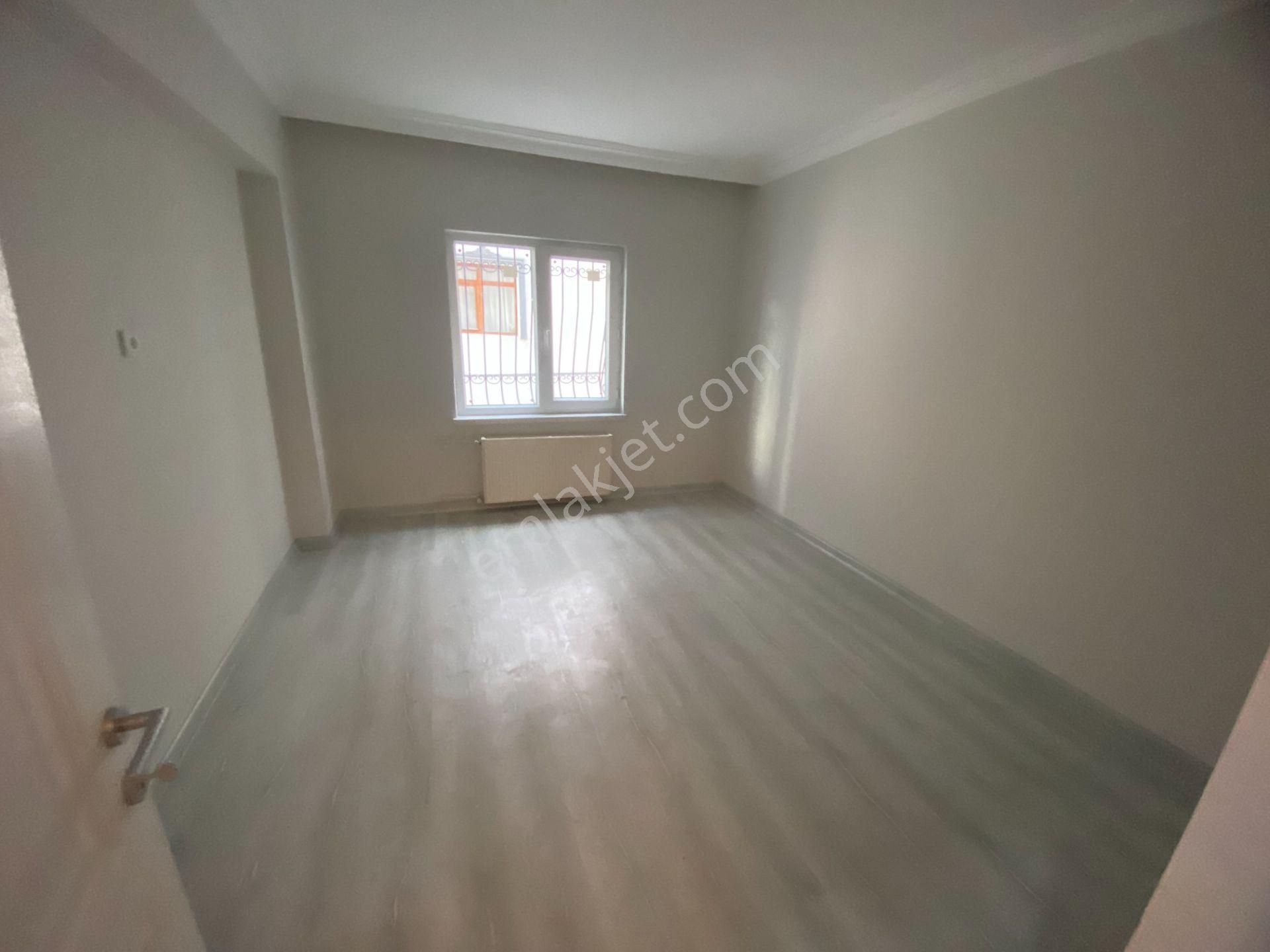 Salı Pazarına Yakın Ara Katta Ön Cephe Full+full 3+1 Daire - Görsel 27