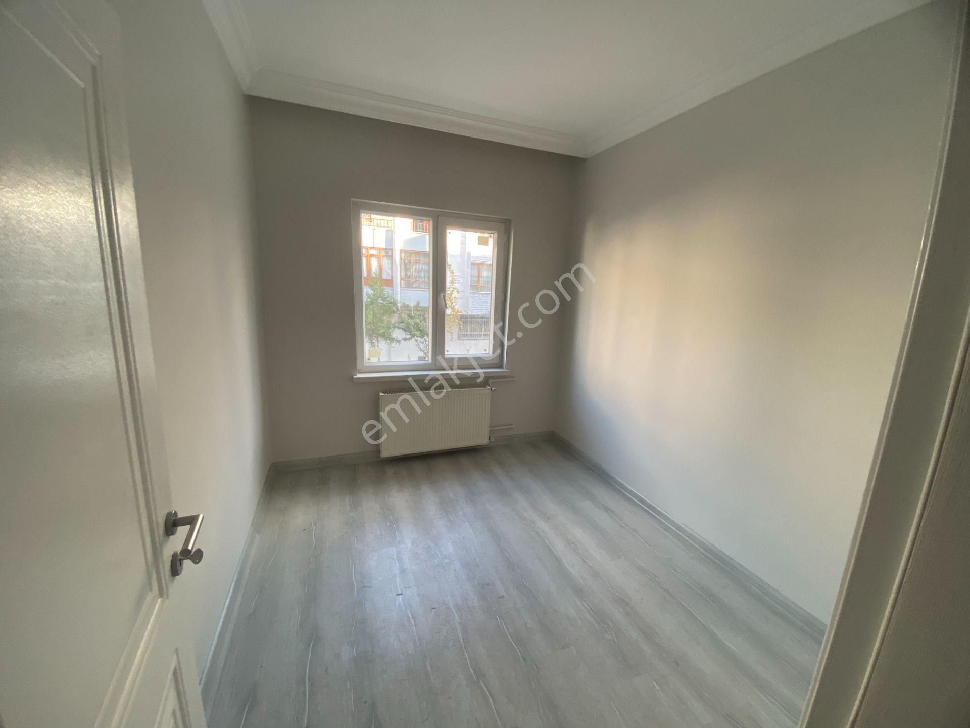 Salı Pazarına Yakın Ara Katta Ön Cephe Full+full 3+1 Daire - Görsel 21