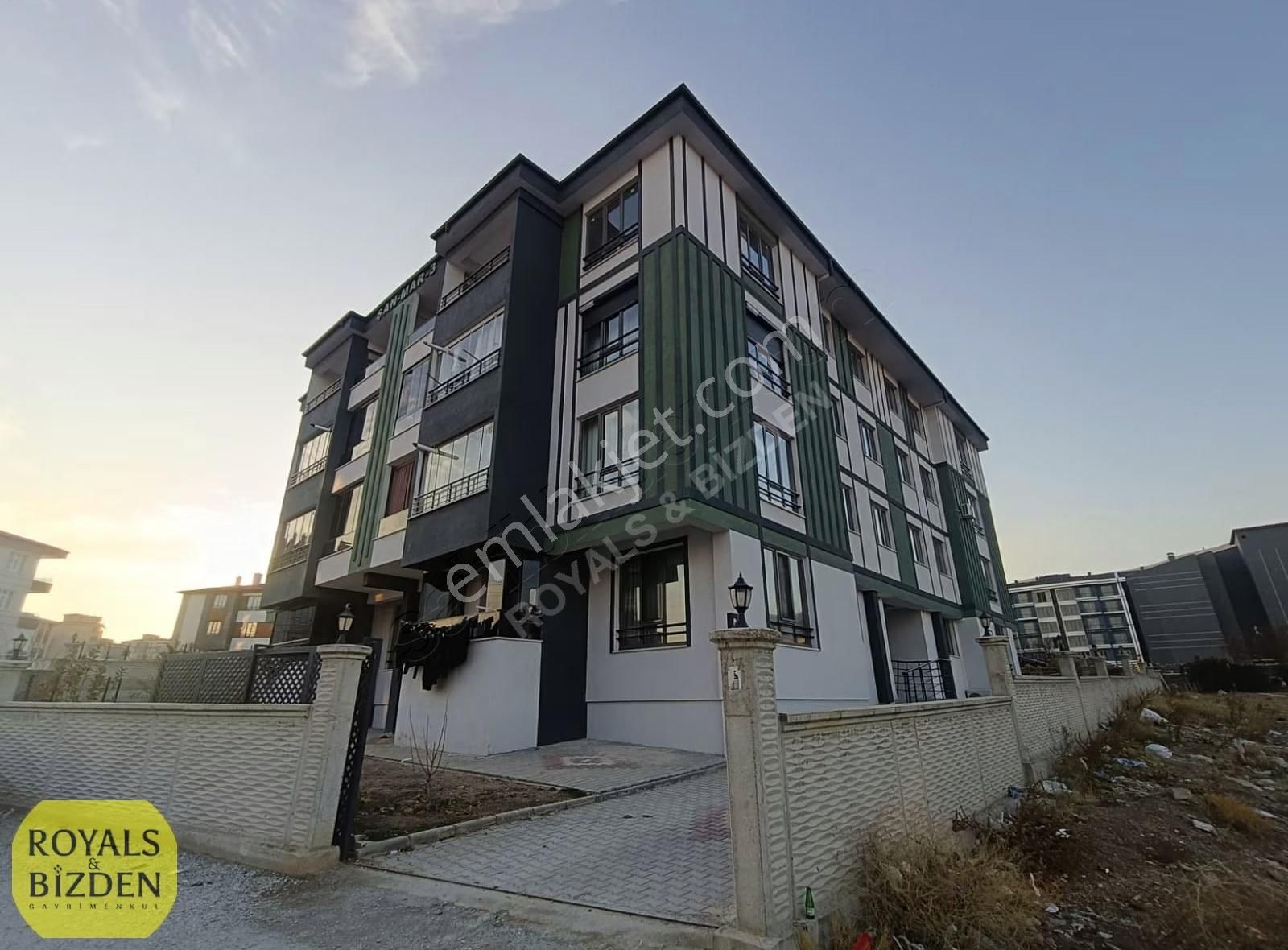 Selçuklu Selahaddin Eyyubi Ahmet Yesevi Caddesi Yakını 3+1 Daire - Görsel 17