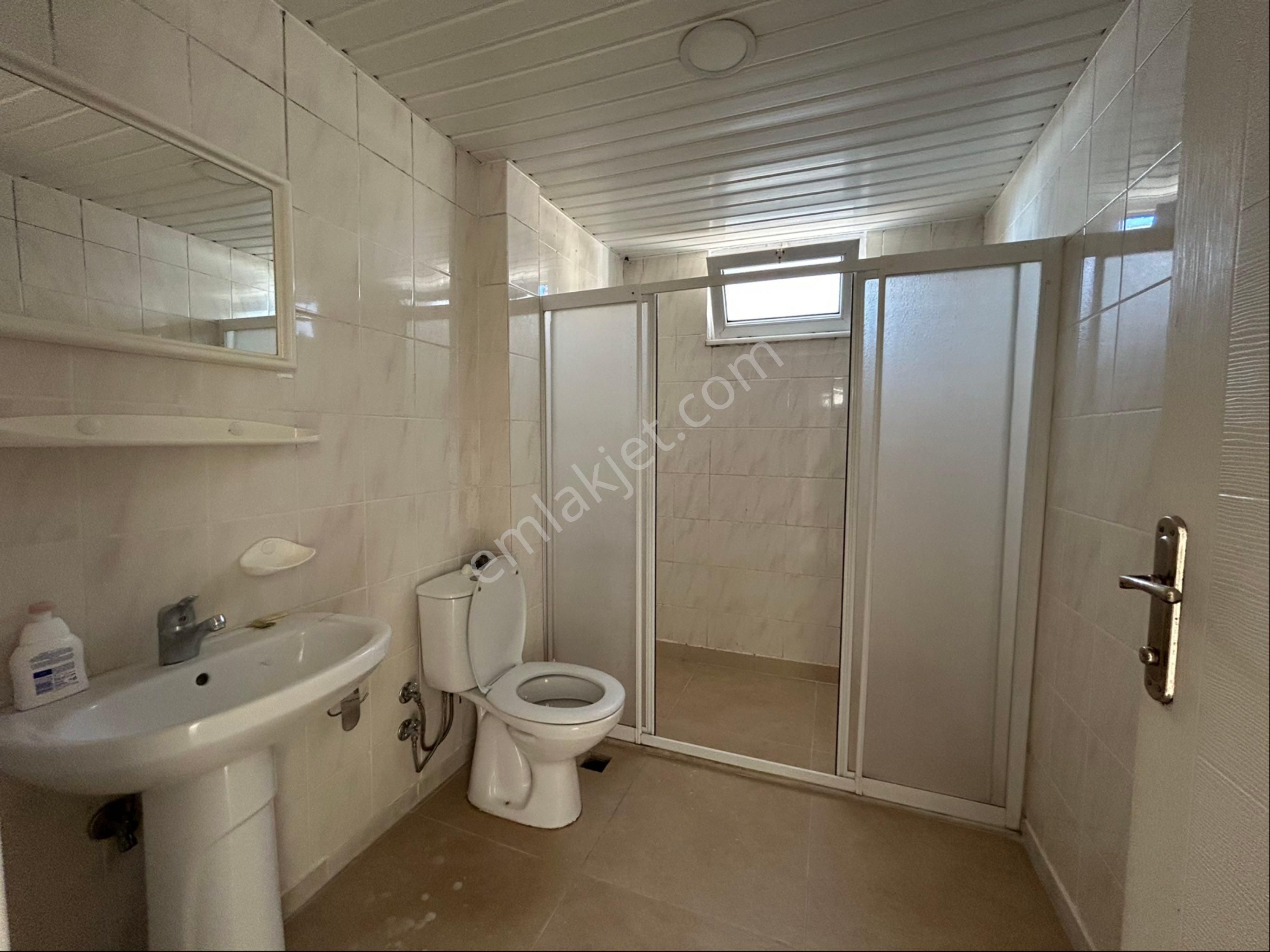 Mimar Sinan Mahallesi’nde Uzaktan Deniz Manzaralı 3+1 Kiralık Daire - Görsel 10