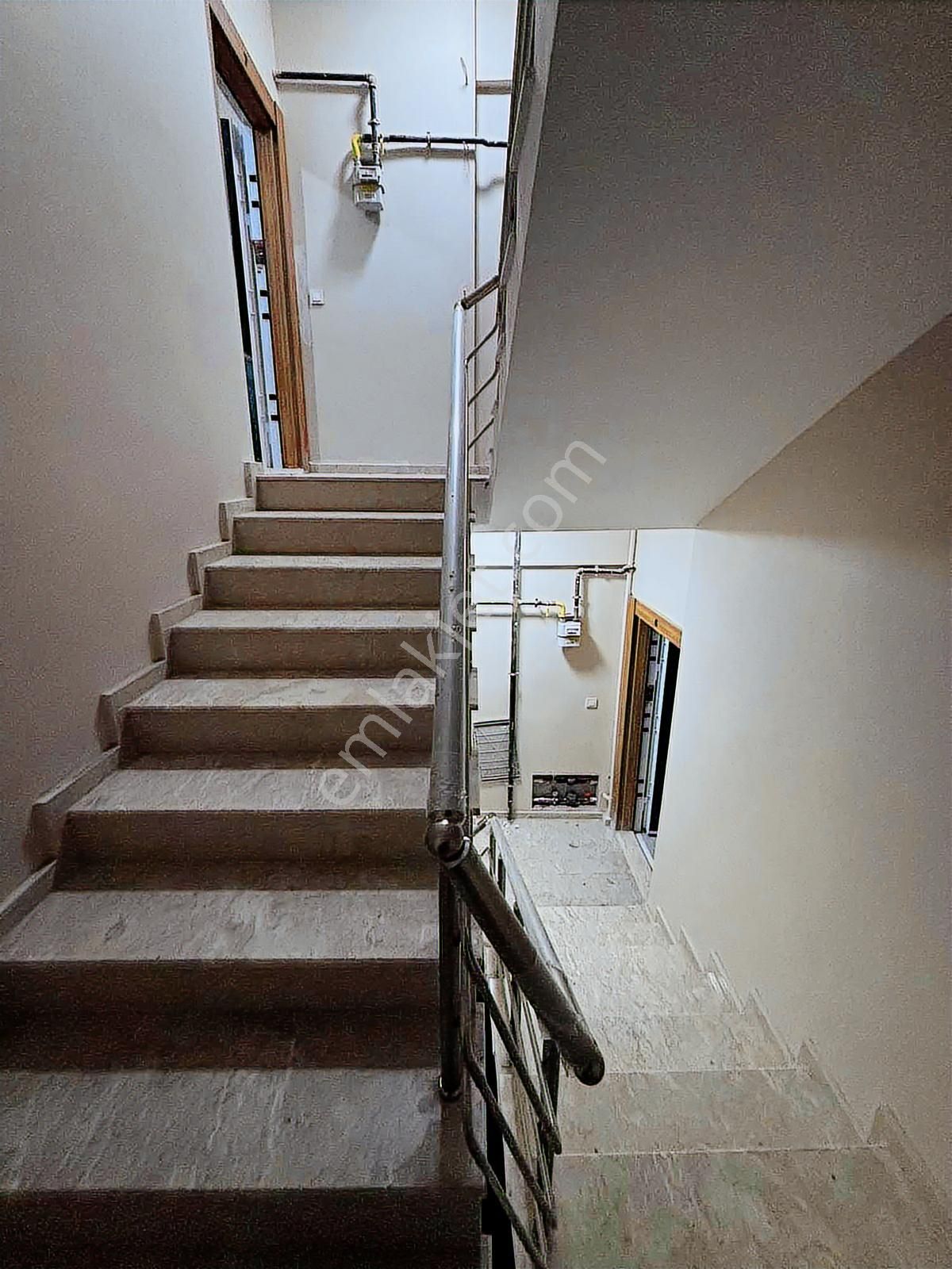 Sarıyer Cumhuriyet Mahallesin'de Sıfır Asansörlü 6.kat Daire - Görsel 7