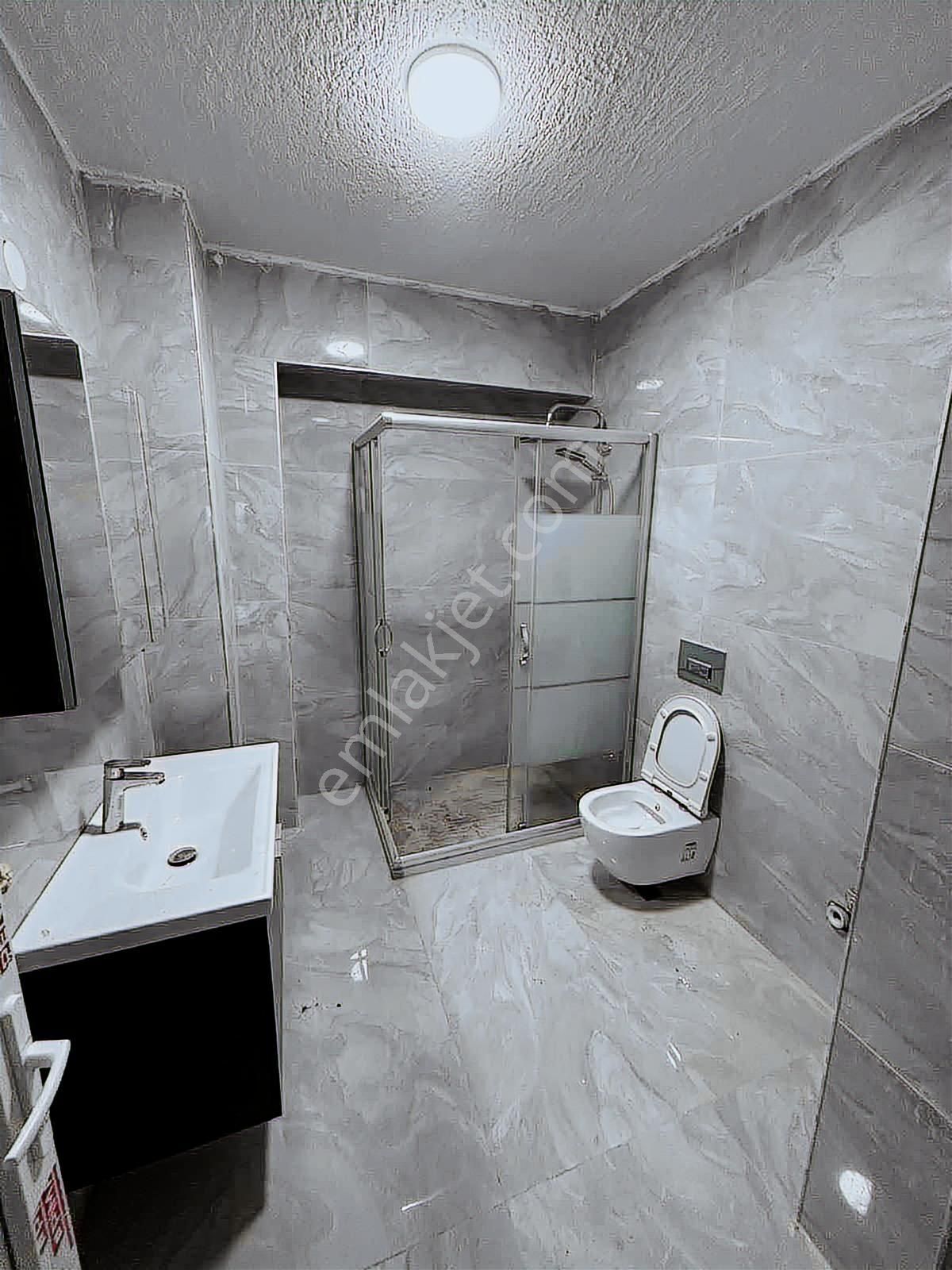 Sarıyer Cumhuriyet Mahallesin'de Sıfır Asansörlü 6.kat Daire - Görsel 18