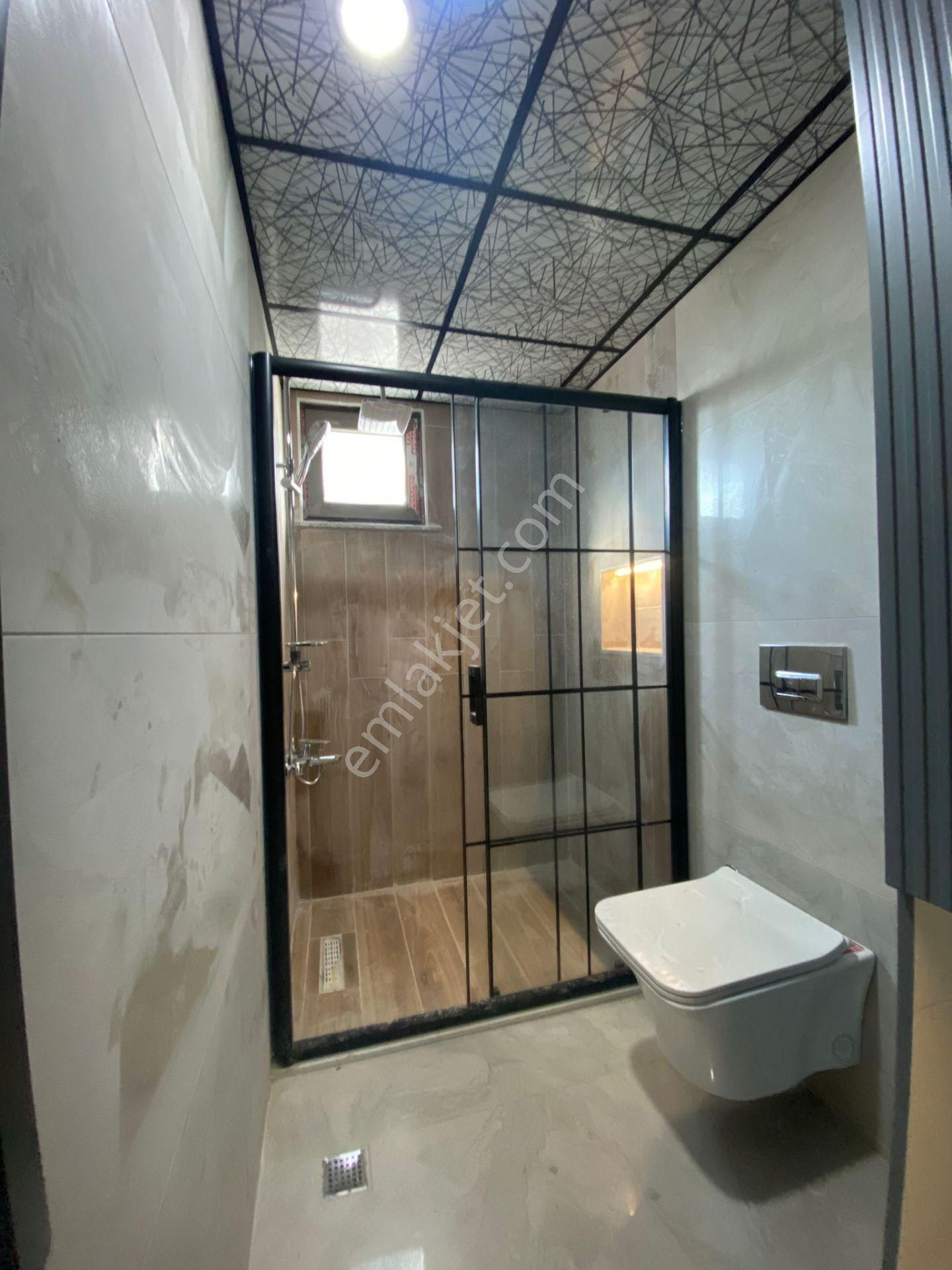 Çanakkale Merkez Karacaörende Satılık Geniş Teraslı 1+1 Daire! - Görsel 7