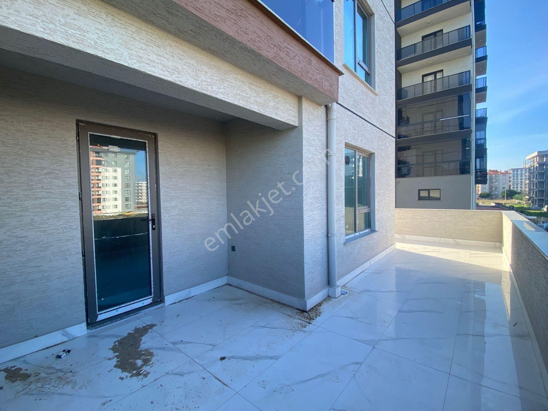 Çanakkale Merkez Karacaörende Satılık Geniş Teraslı 1+1 Daire! - Görsel 10