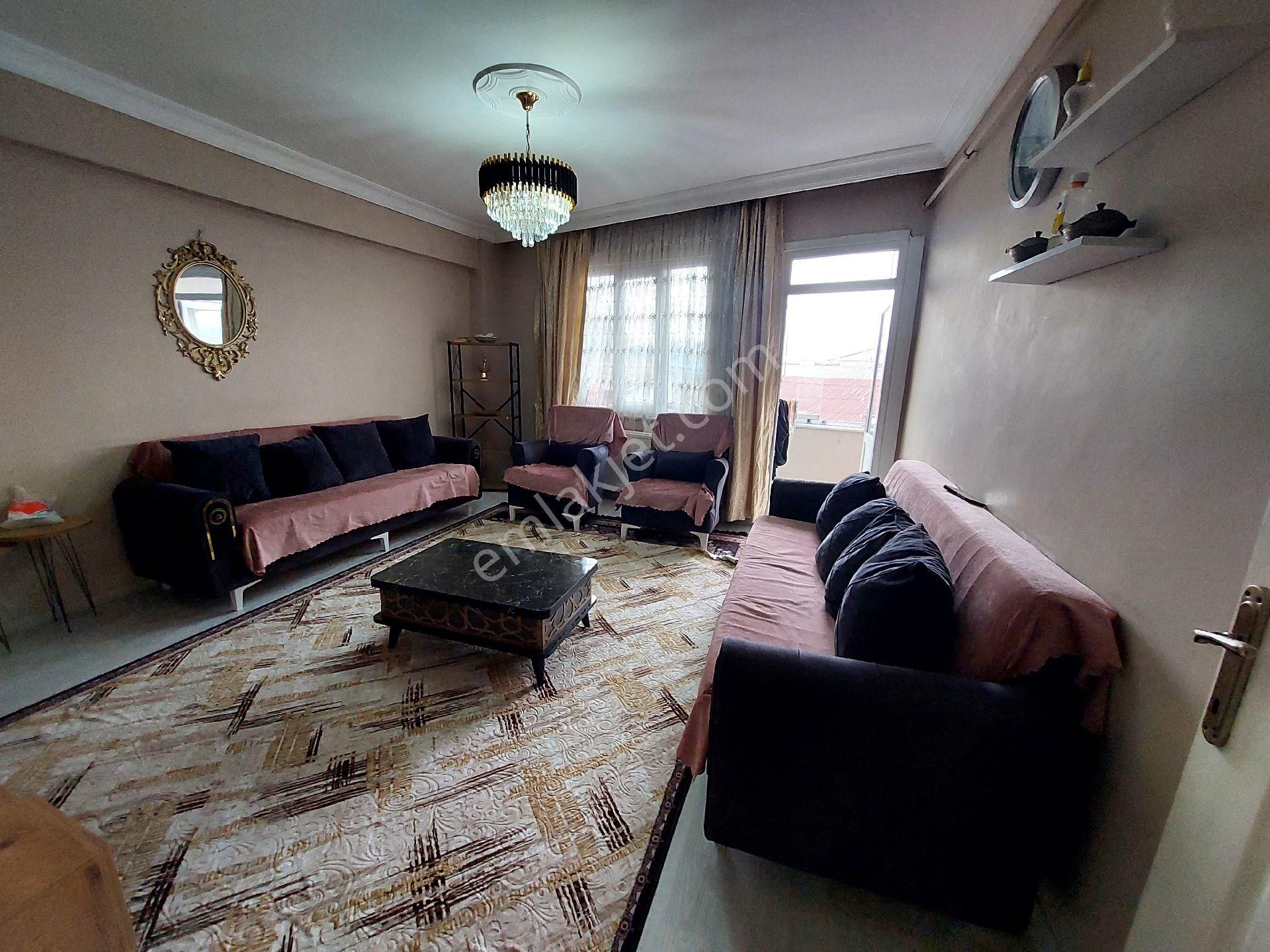 Gaziosmanpaşa Karayolları De Acil Satılık Daire Birinci Kat Balkonlu 2+1 100m2 - Görsel 2