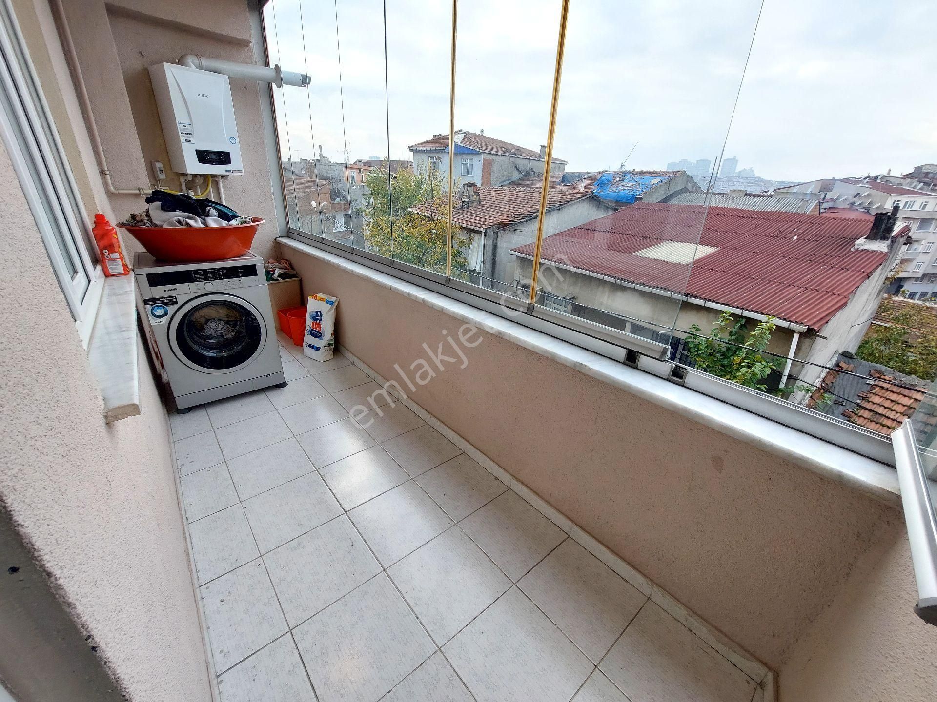 Gaziosmanpaşa Karayolları De Acil Satılık Daire Birinci Kat Balkonlu 2+1 100m2 - Görsel 19