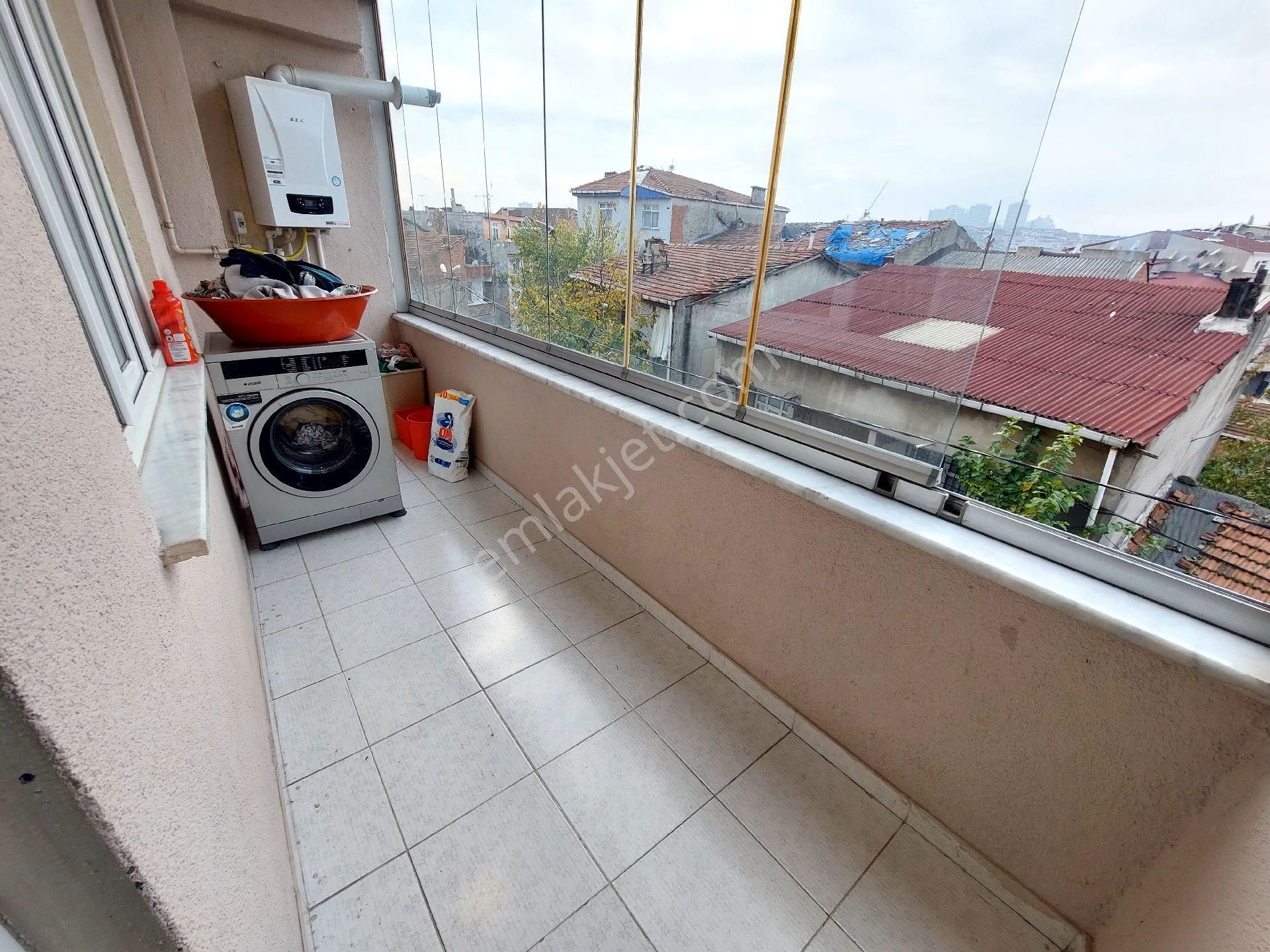 Gaziosmanpaşa Karayolları De Acil Satılık Daire Birinci Kat Balkonlu 2+1 100m2 - Görsel 17