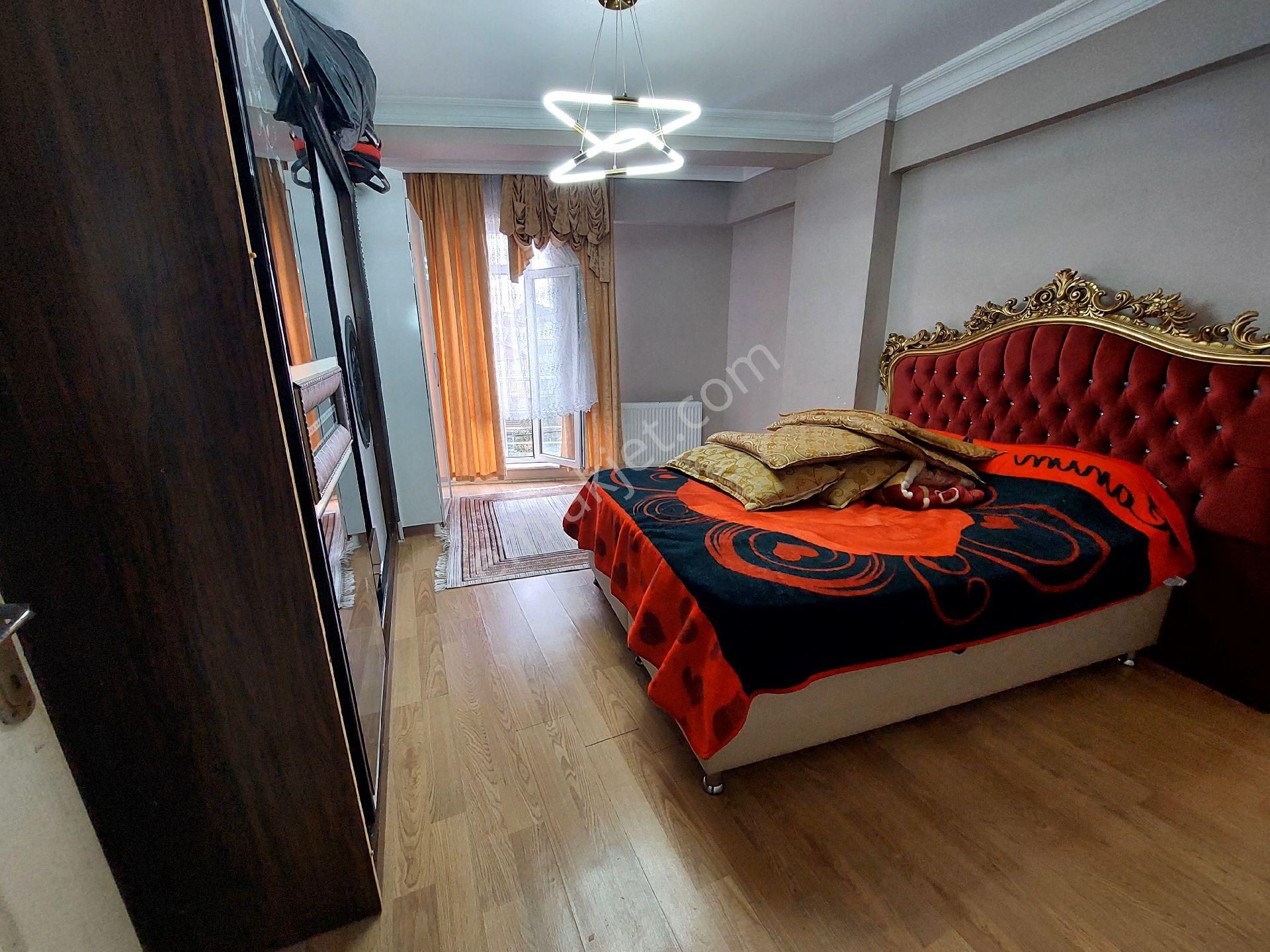 Gaziosmanpaşa Karayolları De Acil Satılık Daire Birinci Kat Balkonlu 2+1 100m2 - Görsel 6