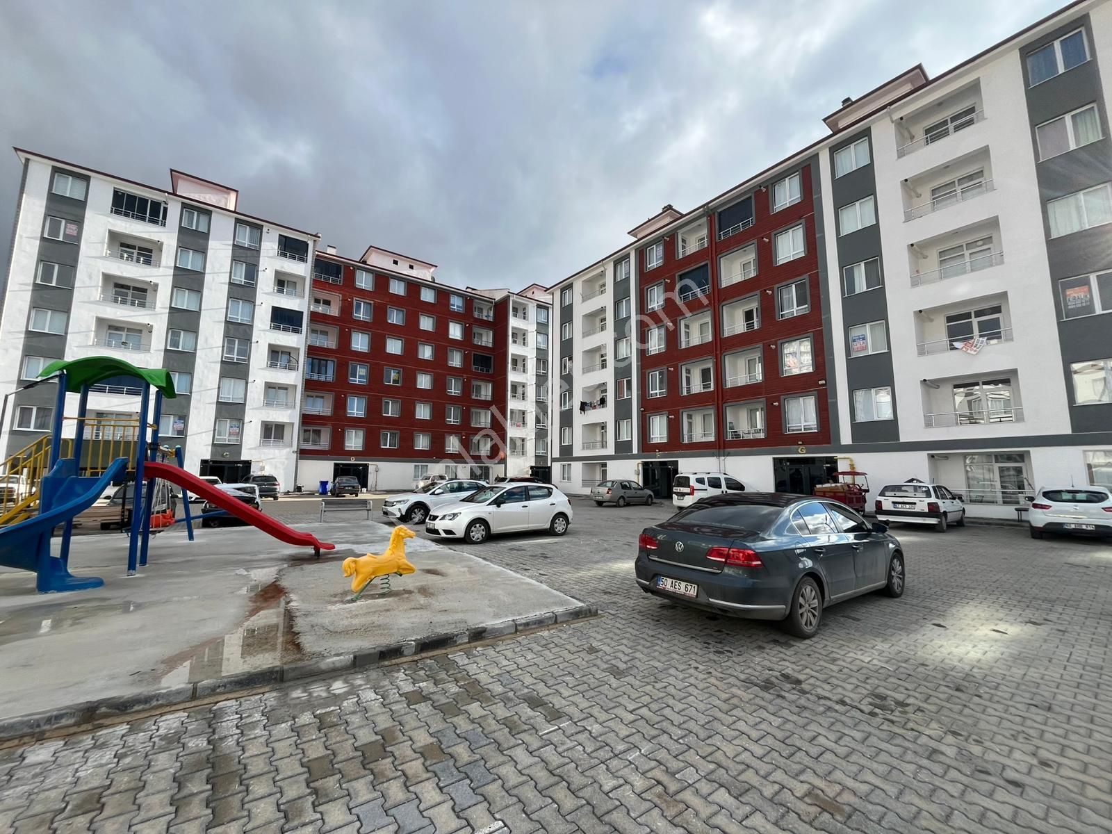 Doğakent Sitesinde 2+1 Full Eşyalı Daire *** Burcu Emlaktan - Görsel 2