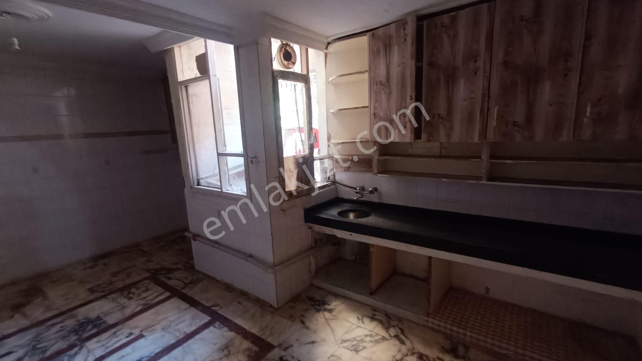 Gazipaşa Mahallesi Özen Köprüsü Civarı Müstakil 3+1 Geniş Daire - Görsel 3