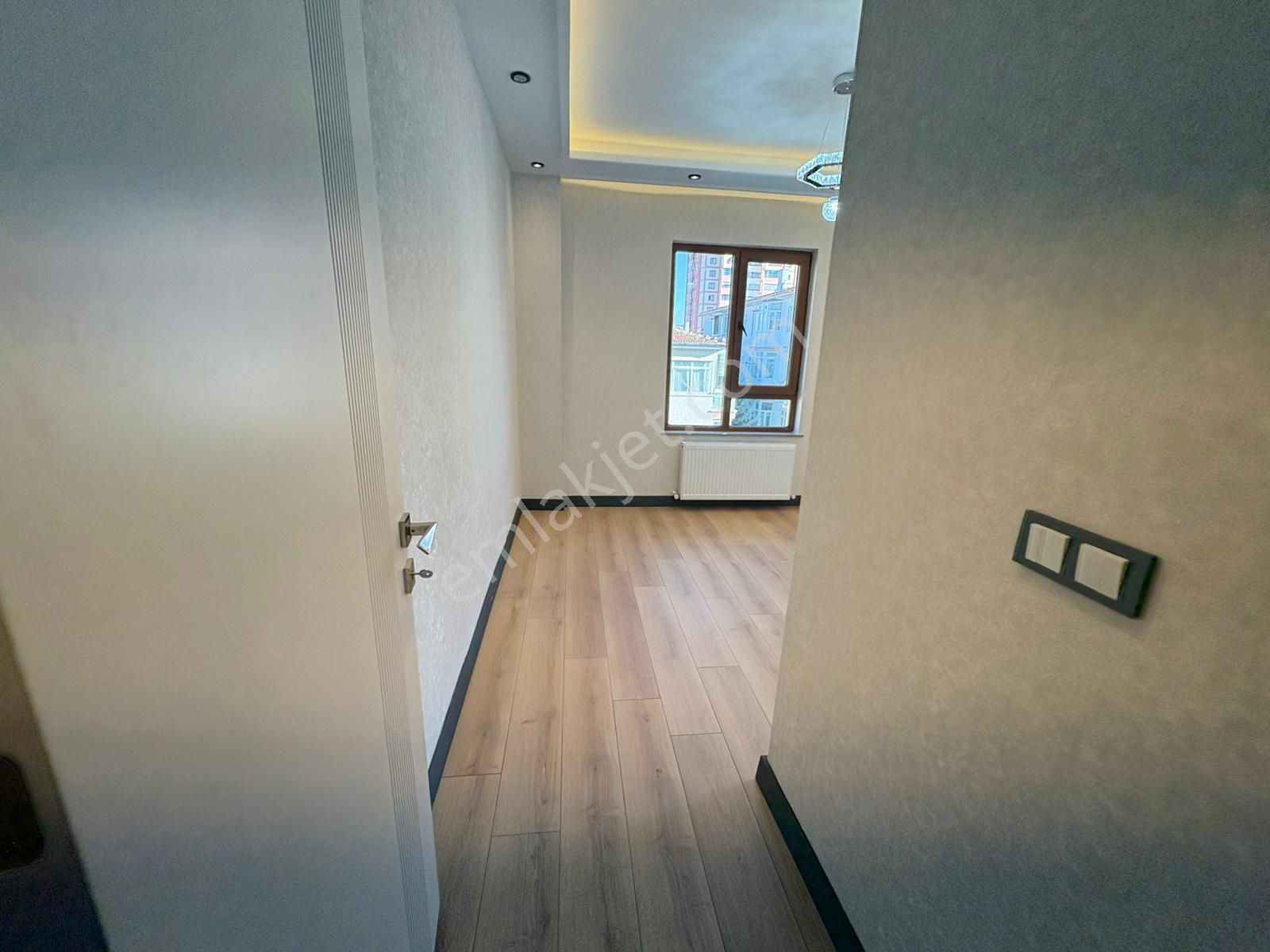 Hakim Evi Yakını 3+1+2bany Geniş Metrj Ultra Lüks Orjinal Bağmsz - Görsel 28