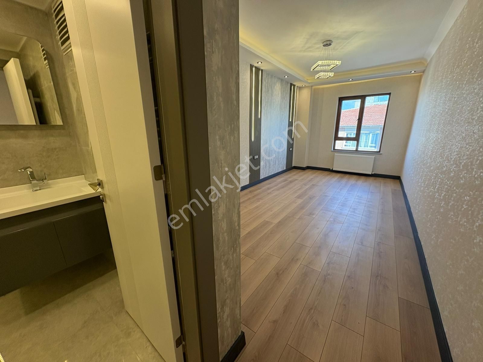 Hakim Evi Yakını 3+1+2bany Geniş Metrj Ultra Lüks Orjinal Bağmsz - Görsel 7