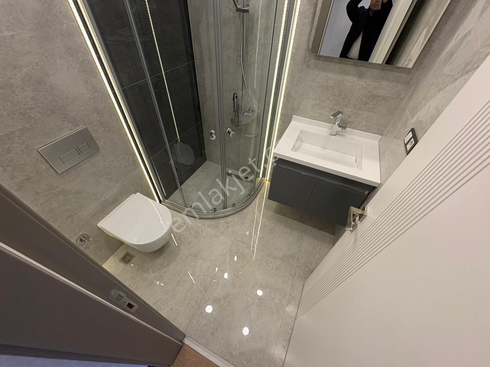 Hakim Evi Yakını 3+1+2bany Geniş Metrj Ultra Lüks Orjinal Bağmsz - Görsel 19