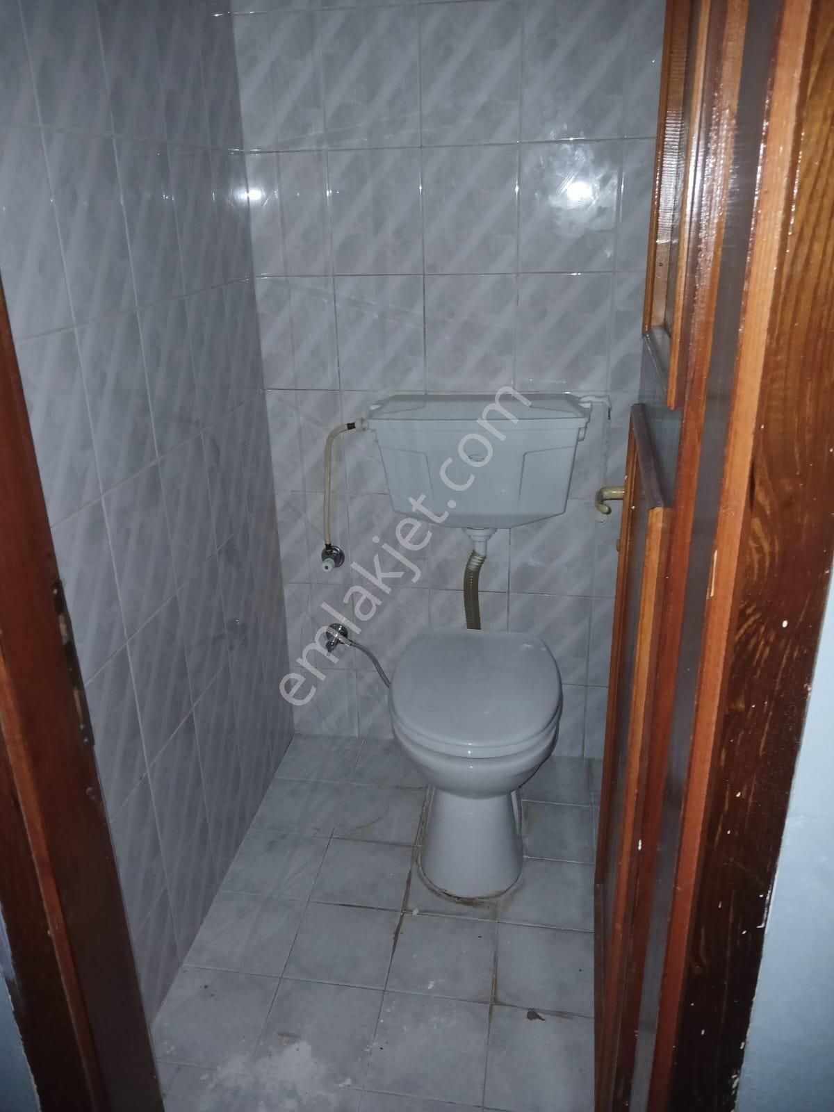 Tantavi'de Merkezi Konumda Yeni Boyalı 2+1 Kiralık Daire - Görsel 18