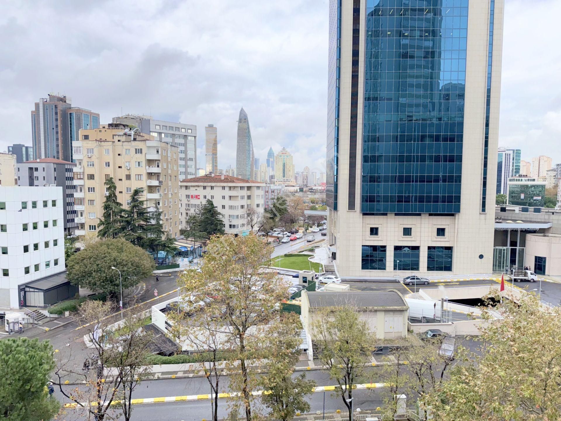 Kozyatağı Metro'ya Çok Yakın, Otoparklı Sıfır Binada 80m2, 2+1 - Görsel 12