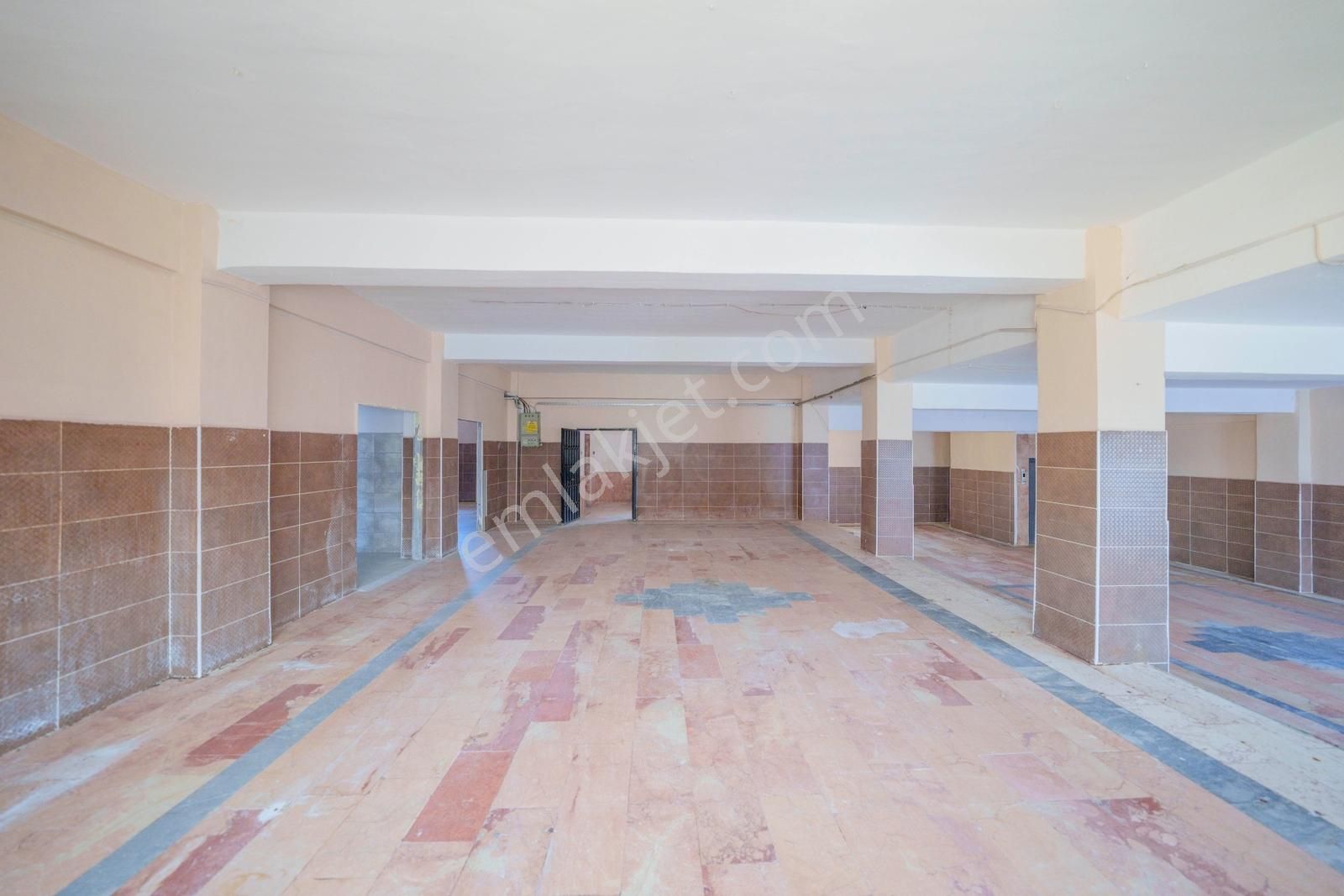 İkitelli Osb M² Fiyatıyla Bölgenin En Avantajlı Müstakil Binası - Görsel 22