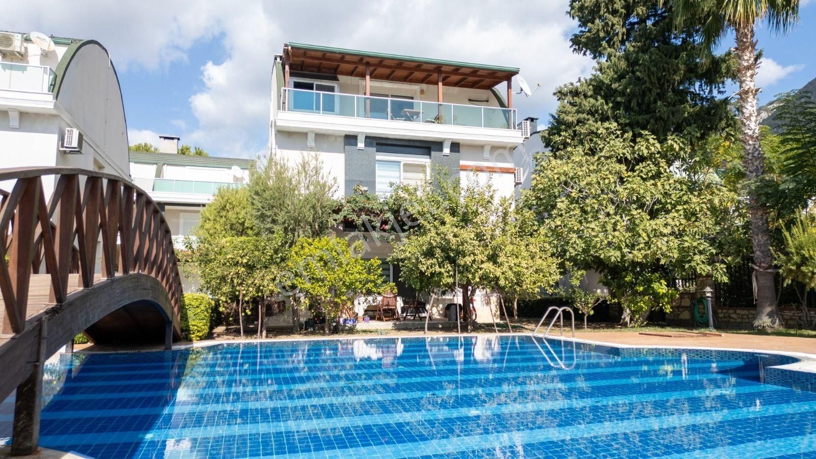 Kumluca Mavikent Karaöz Denize Sıfır Site İçinde Satılık Villa - Görsel 33
