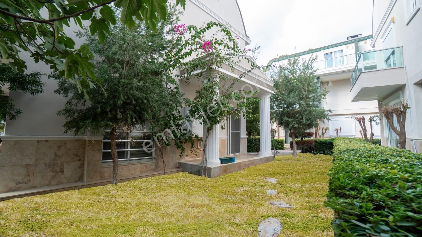 Kumluca Mavikent Karaöz Denize Sıfır Site İçinde Satılık Villa - Görsel 30