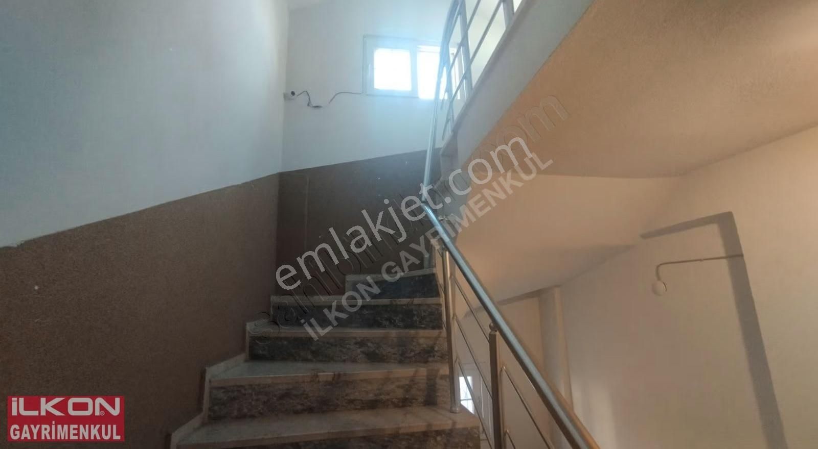 İlkon'dan Çalış'ın Merkezinde Kiralık 3+1 Eşyalı Çatı Katı Daire - Görsel 7