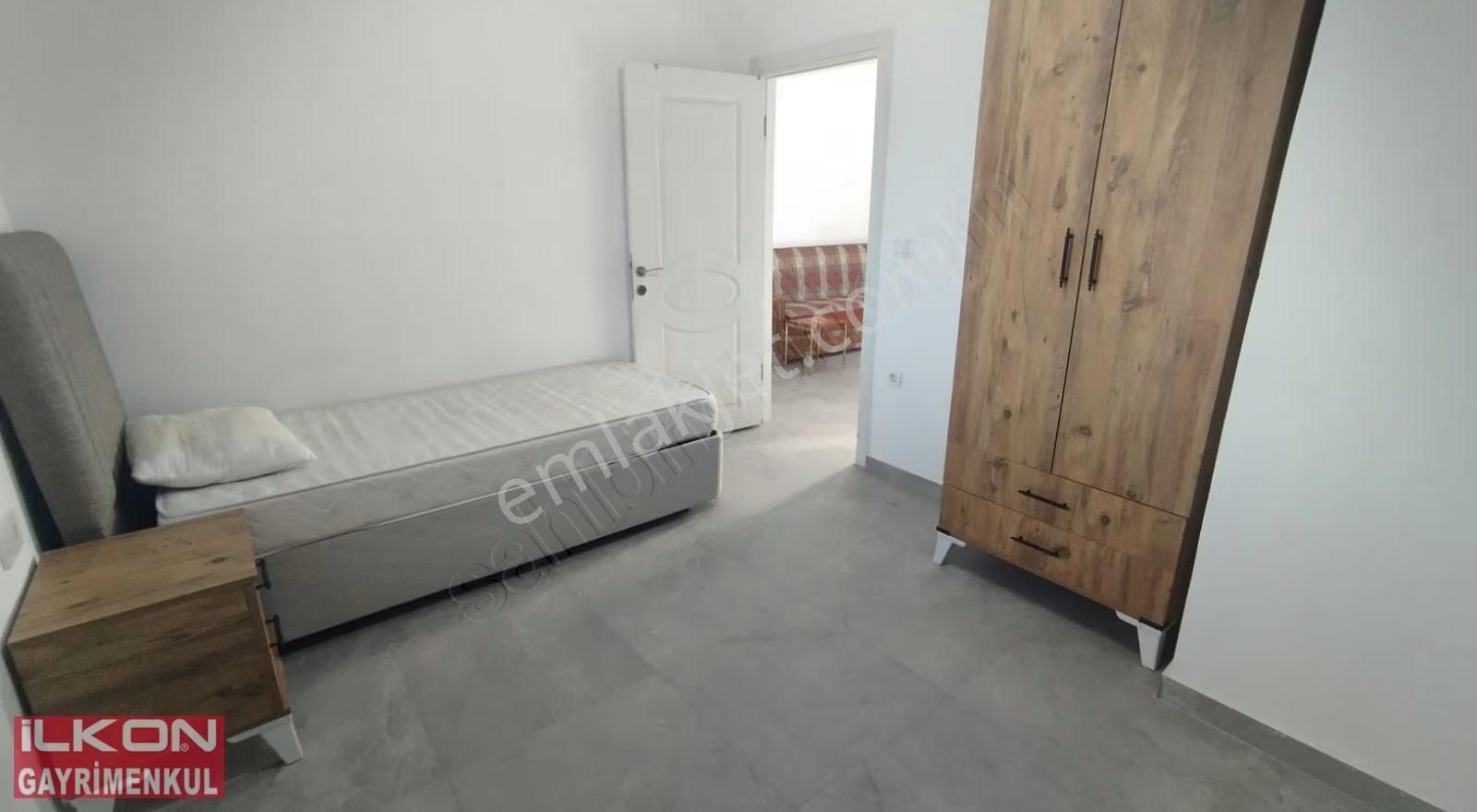 İlkon'dan Foça'da Bulvarüstü Kiralık 3+1 Eşyalı Daire - Görsel 35