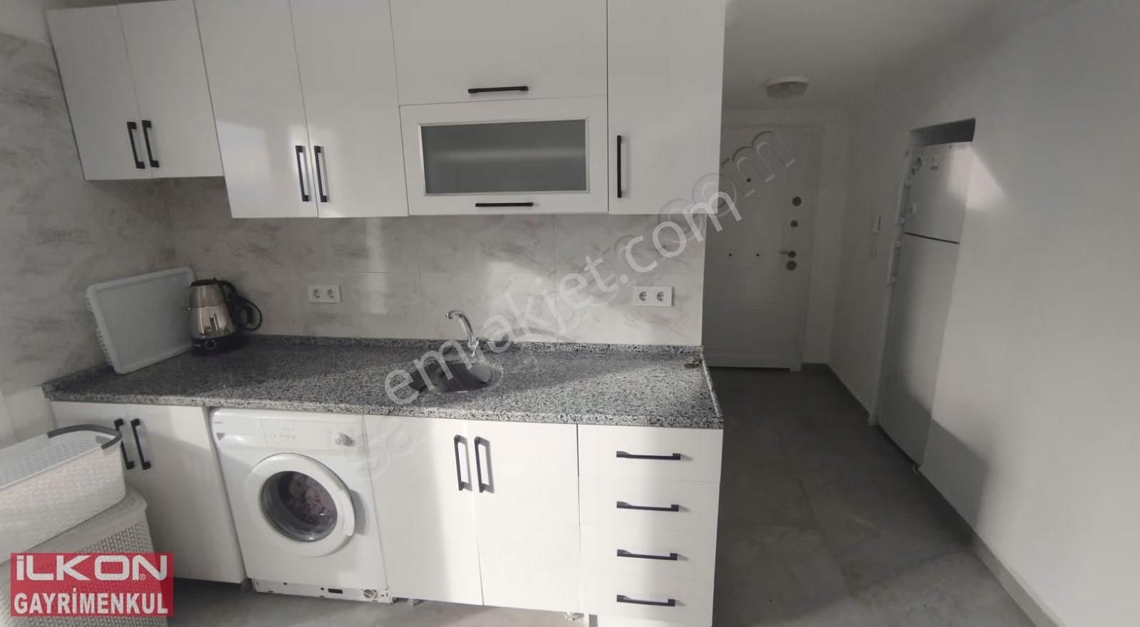 İlkon'dan Foça'da Bulvarüstü Kiralık 3+1 Eşyalı Daire - Görsel 14