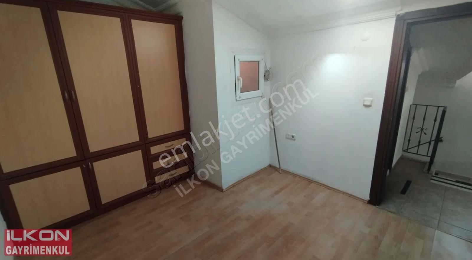 İlkon'dan Foça'da Havuzlu Sitede Satılık 3+1 Çatı Dubleks Daire - Görsel 25