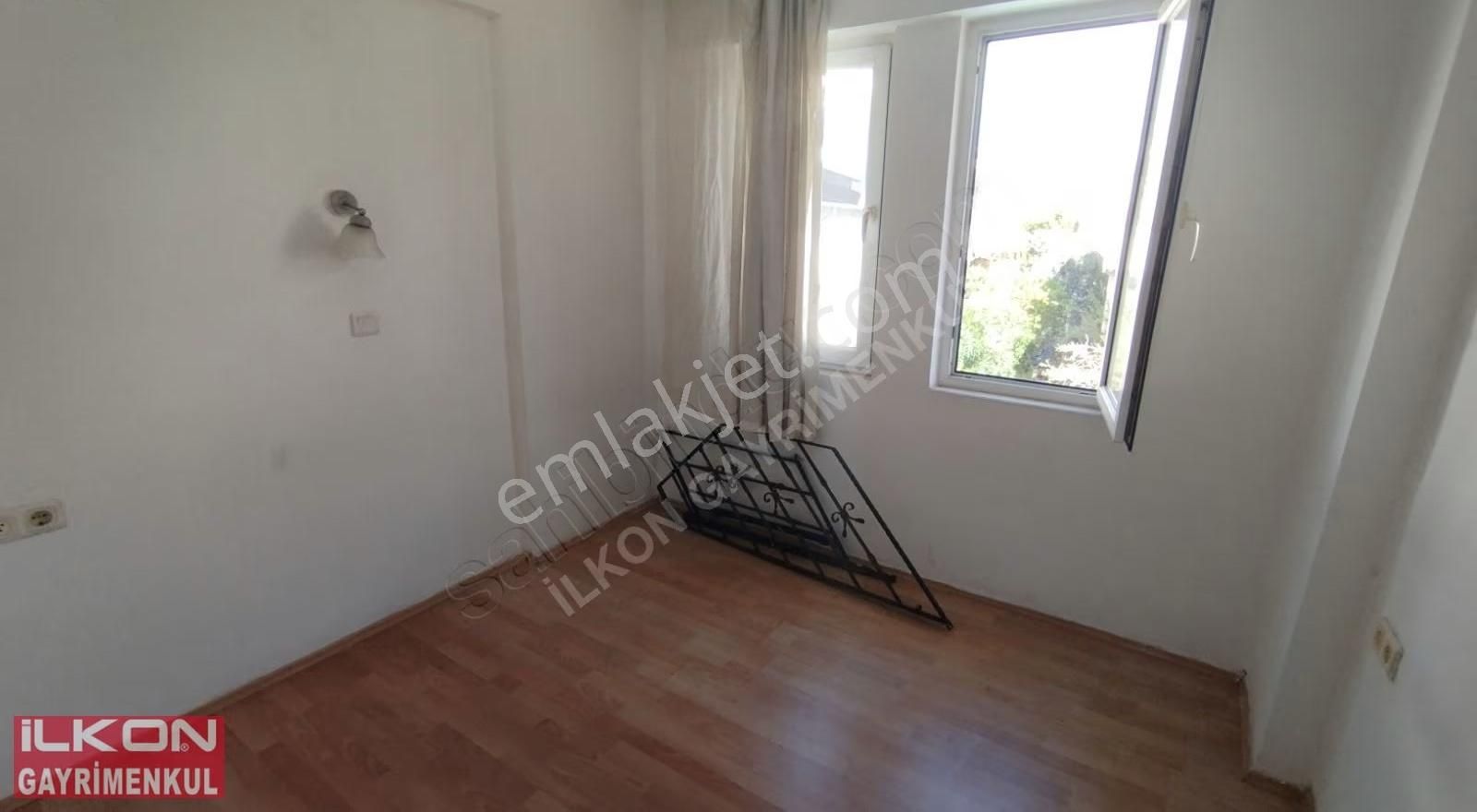 İlkon'dan Foça'da Havuzlu Sitede Satılık 3+1 Çatı Dubleks Daire - Görsel 22
