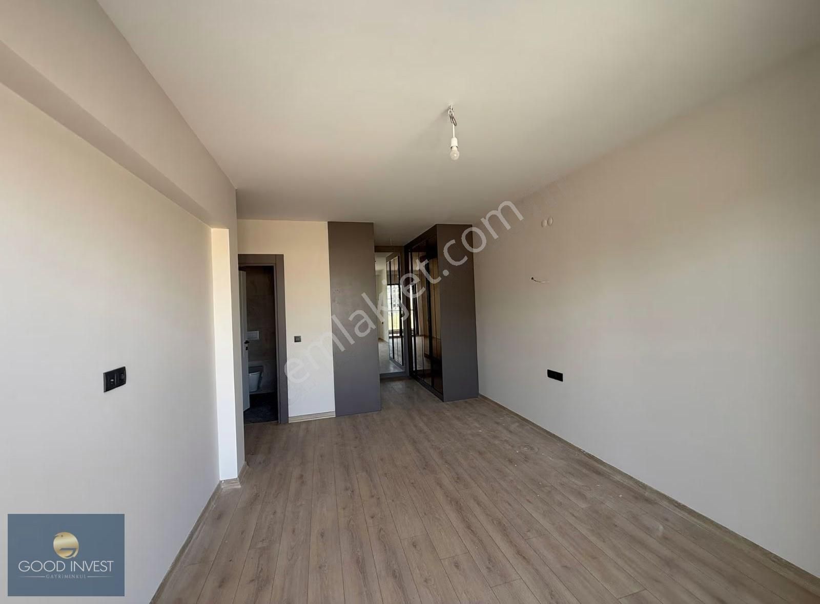 Cumhuriyet Mahallesinde Taşkent Safir De Kiralık 4+1 - Görsel 11