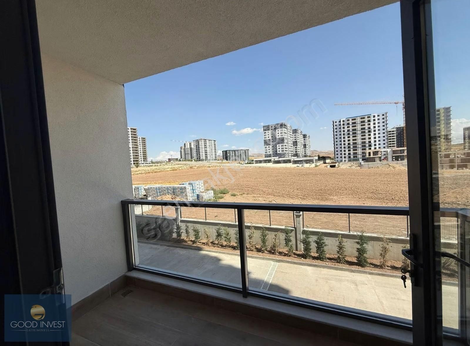 Cumhuriyet Mahallesinde Taşkent Safir De Kiralık 4+1 - Görsel 14